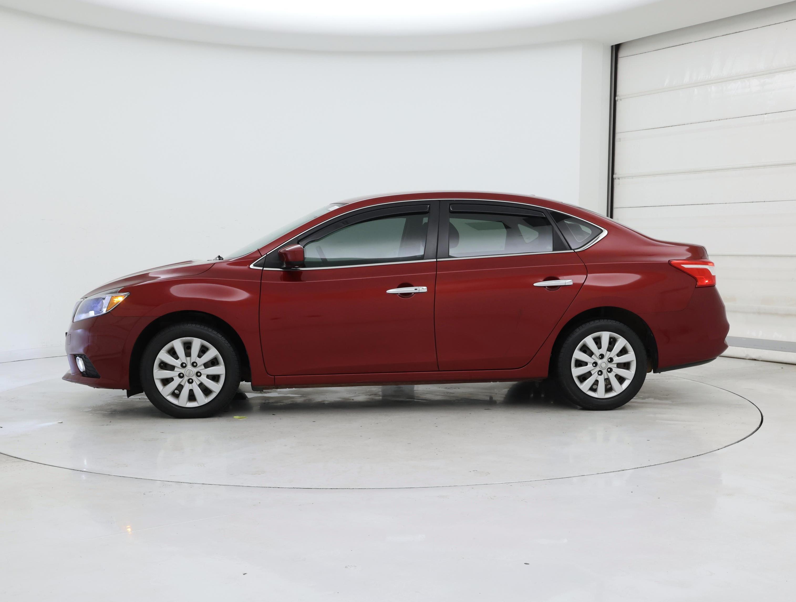Thumbnail: 2017 Nissan Sentra - 3