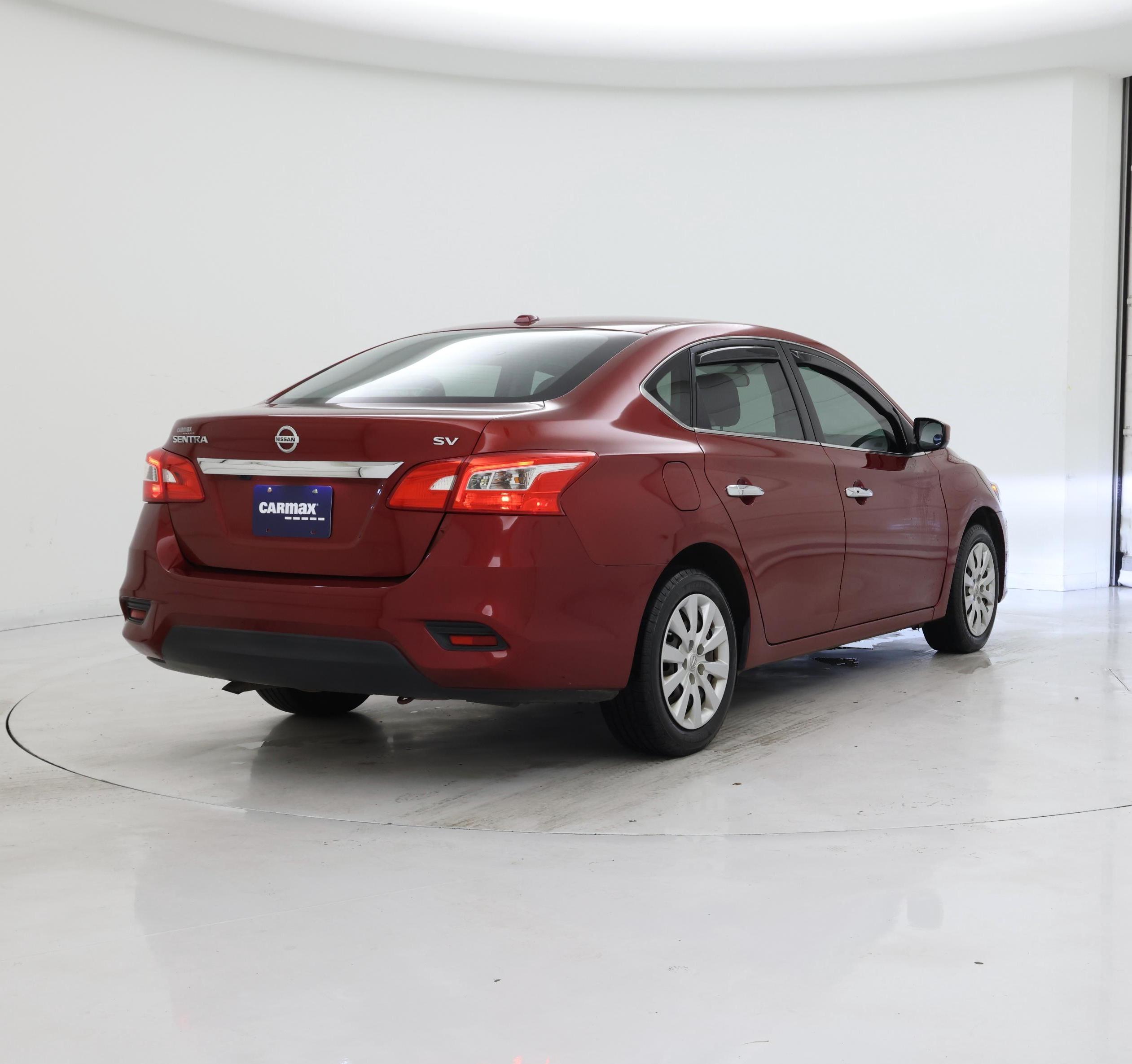 Thumbnail: 2017 Nissan Sentra - 8