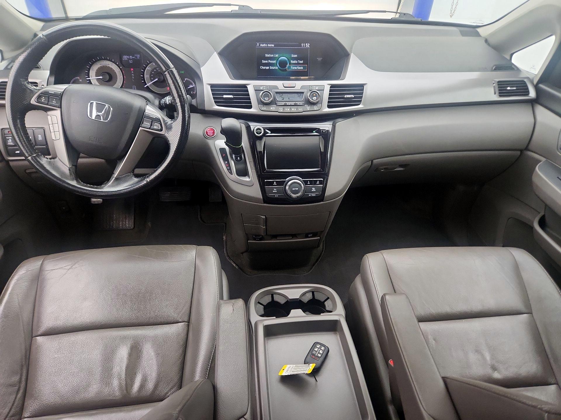Thumbnail: 2017 Honda Odyssey - 9