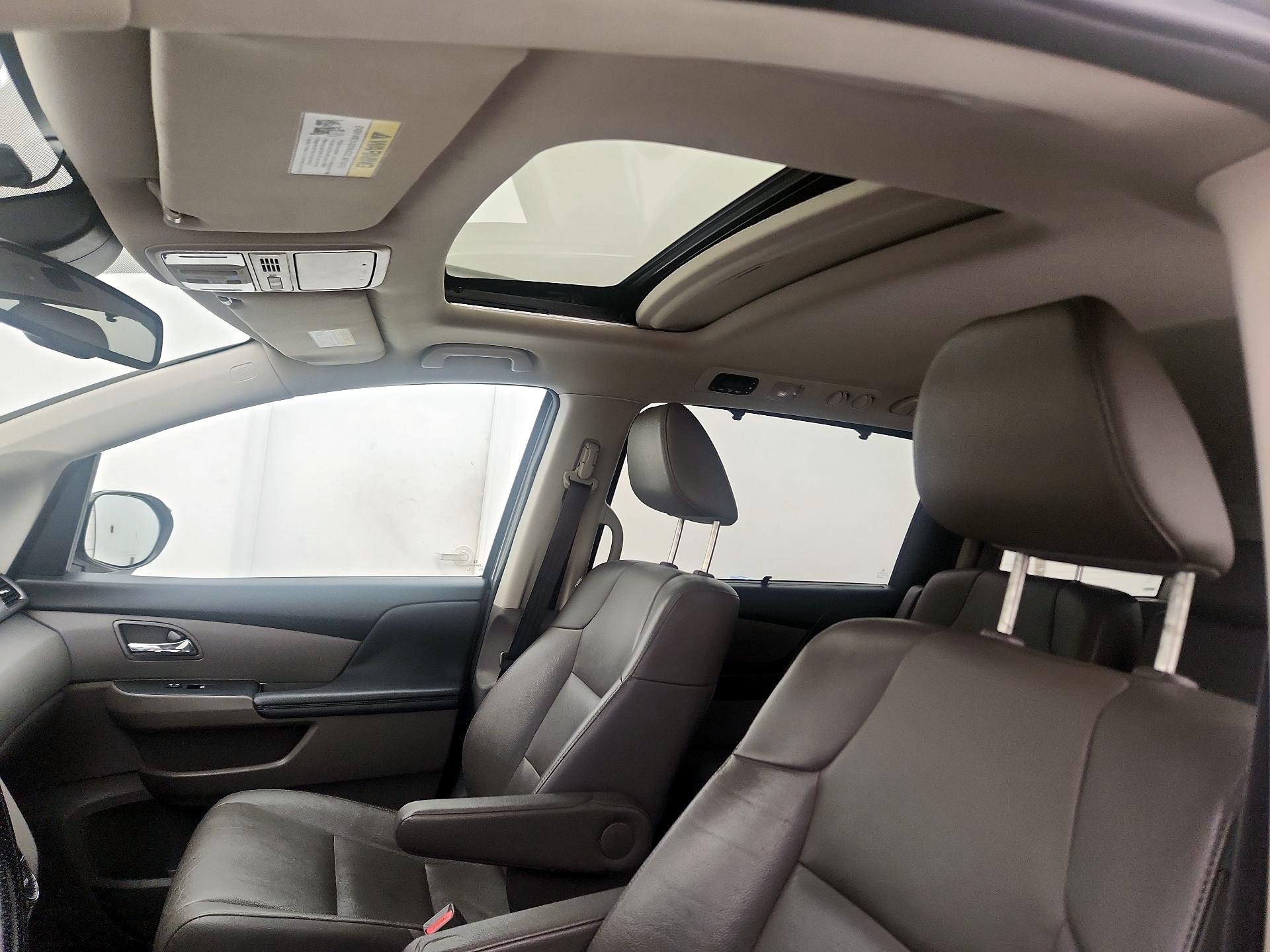 Thumbnail: 2017 Honda Odyssey - 19