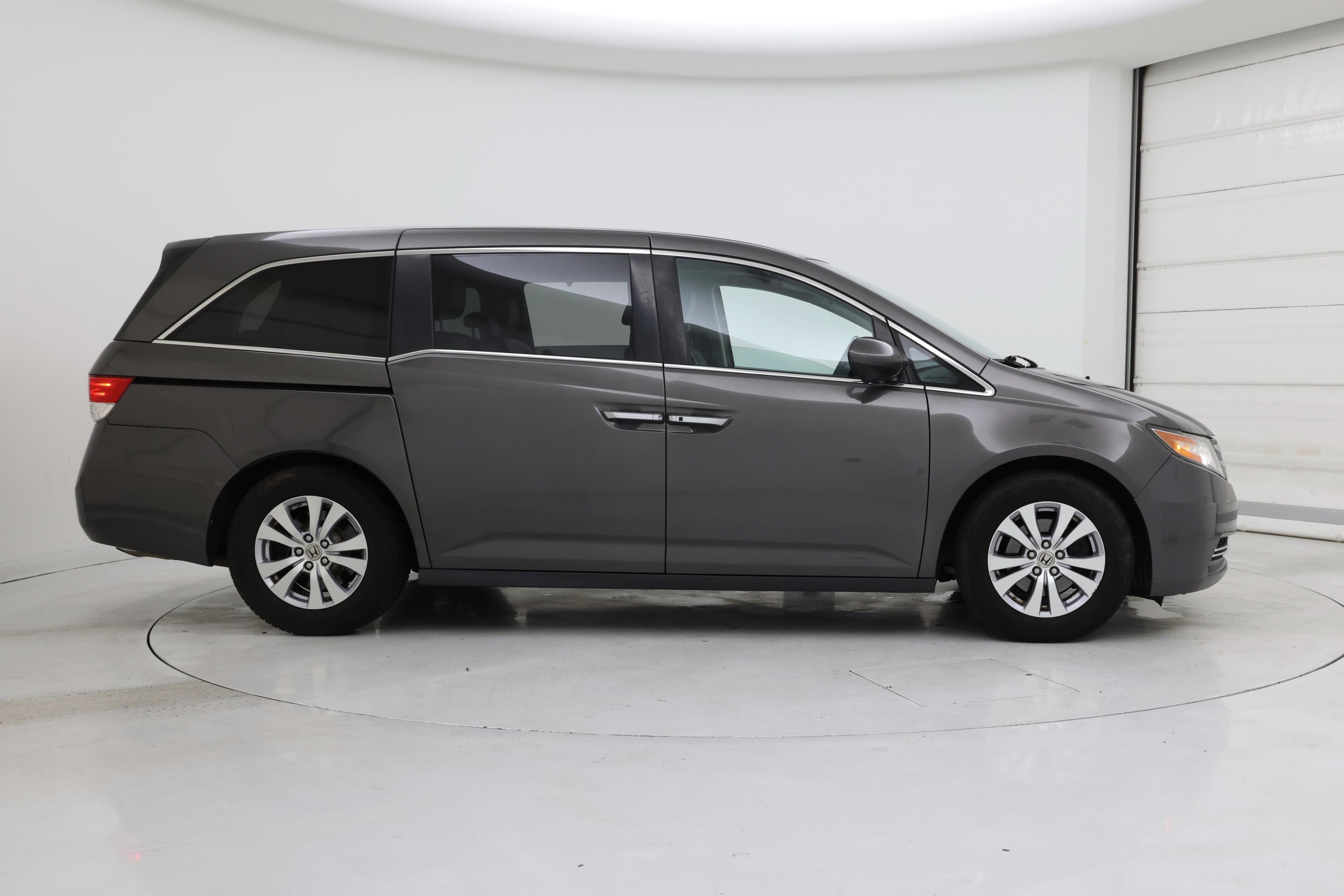 Thumbnail: 2017 Honda Odyssey - 7