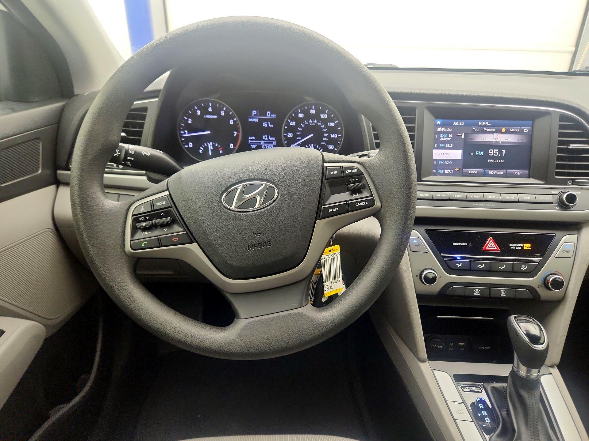 Thumbnail: 2017 Hyundai Elantra - 10