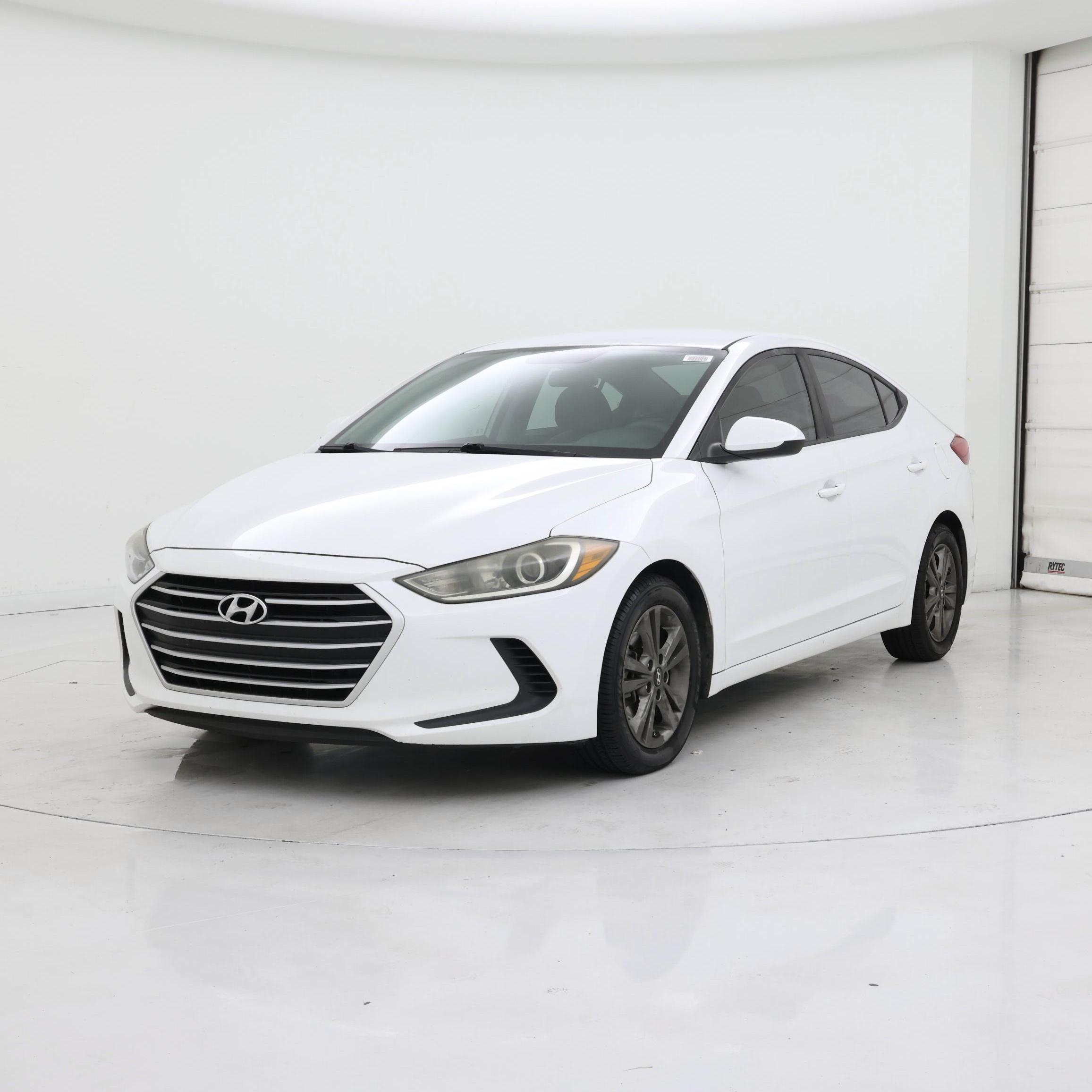 Thumbnail: 2017 Hyundai Elantra - 4