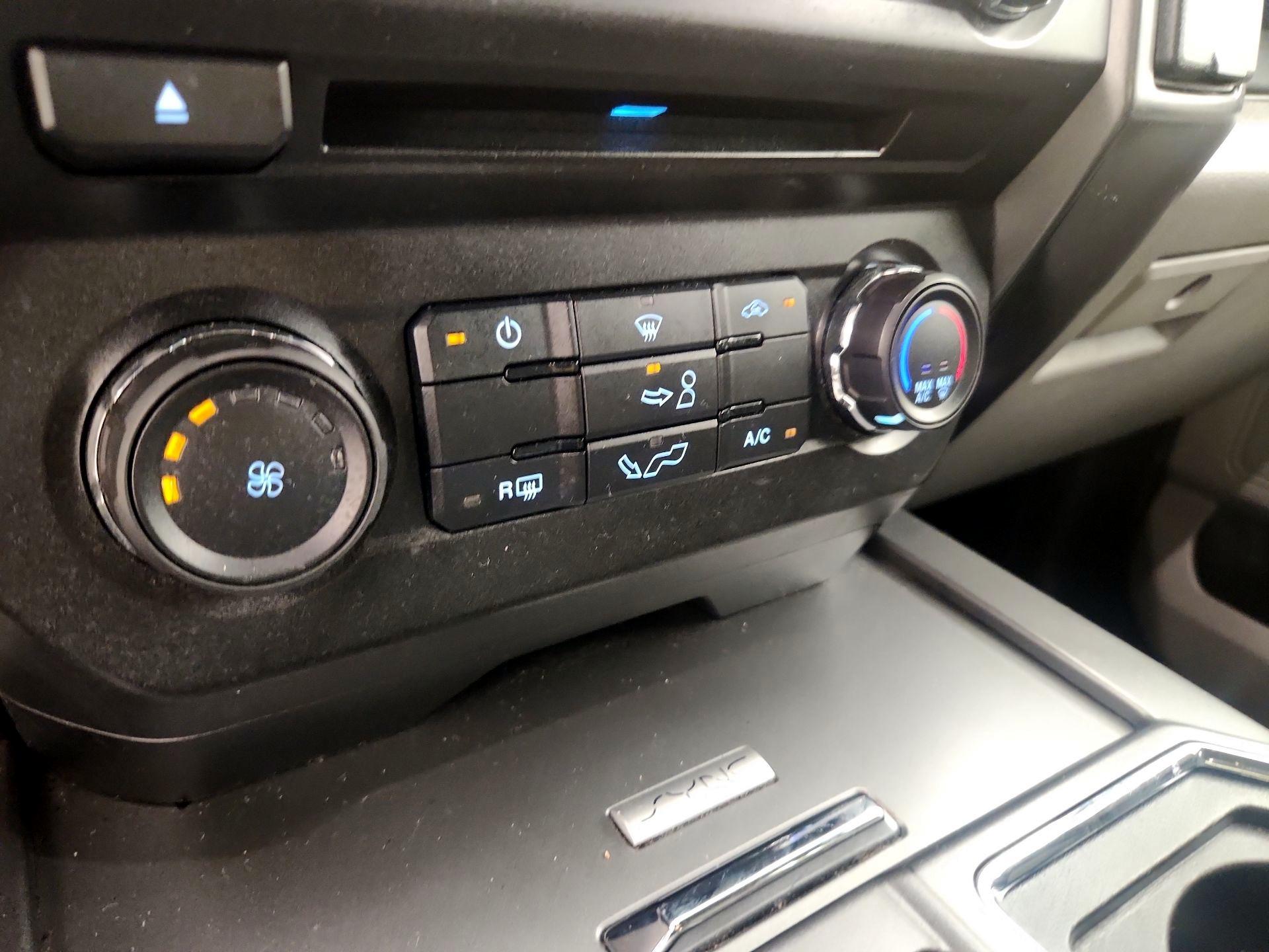Thumbnail: 2018 Ford F-150 - 16