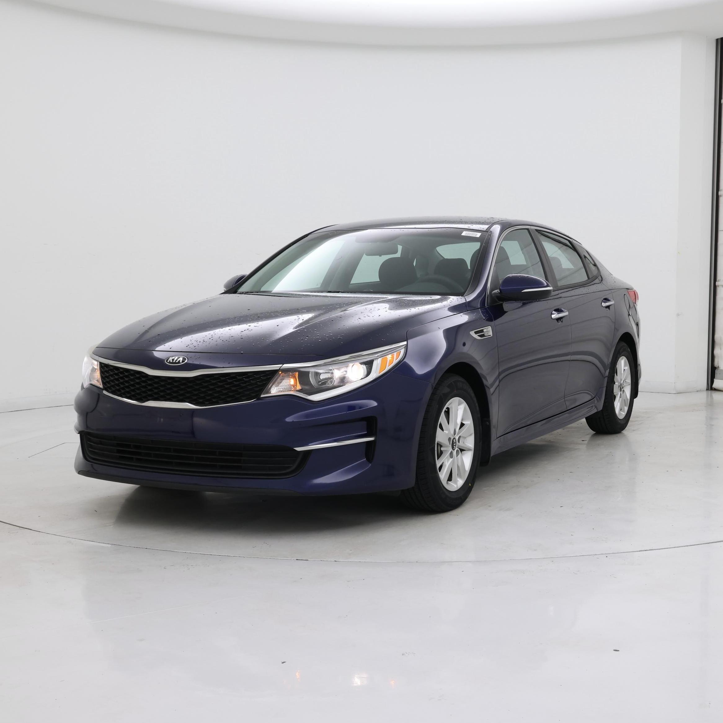 Thumbnail: 2018 Kia Optima - 4