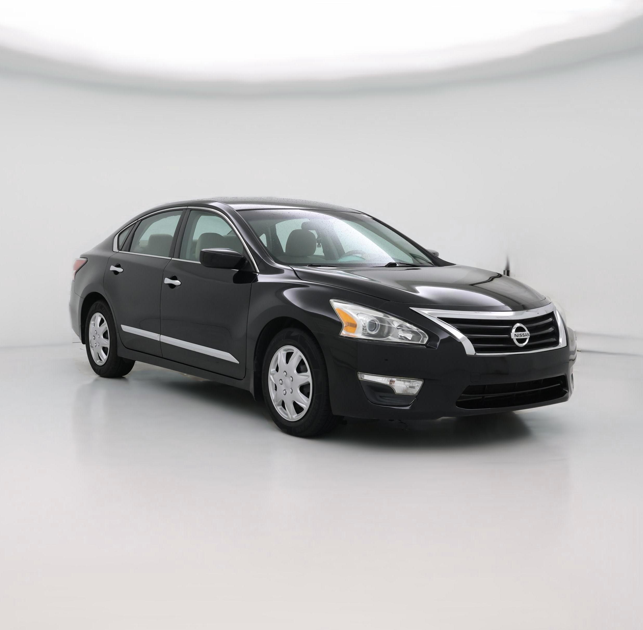 Thumbnail: 2015 Nissan Altima - 1