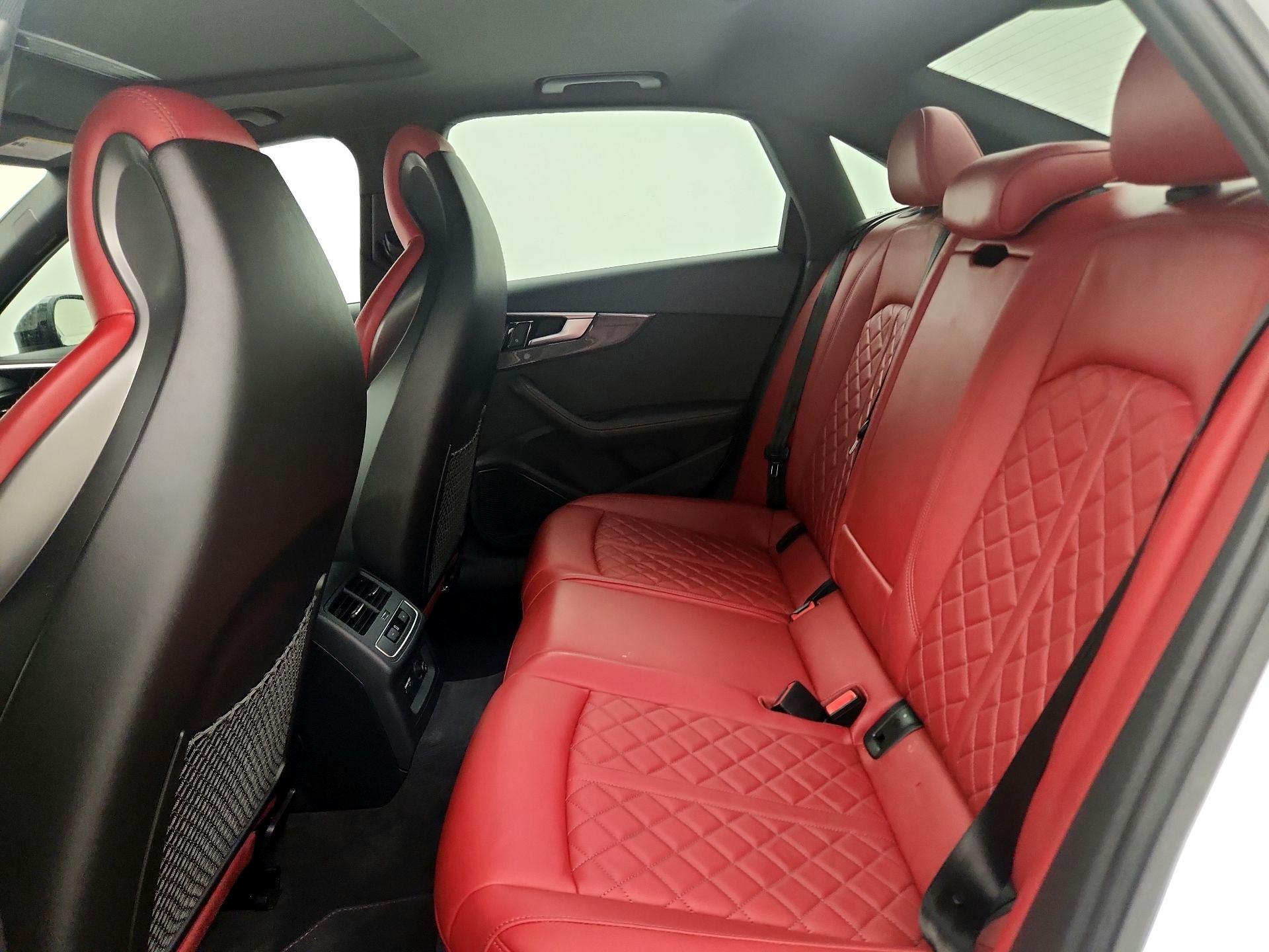 Thumbnail: 2020 Audi S4 - 19