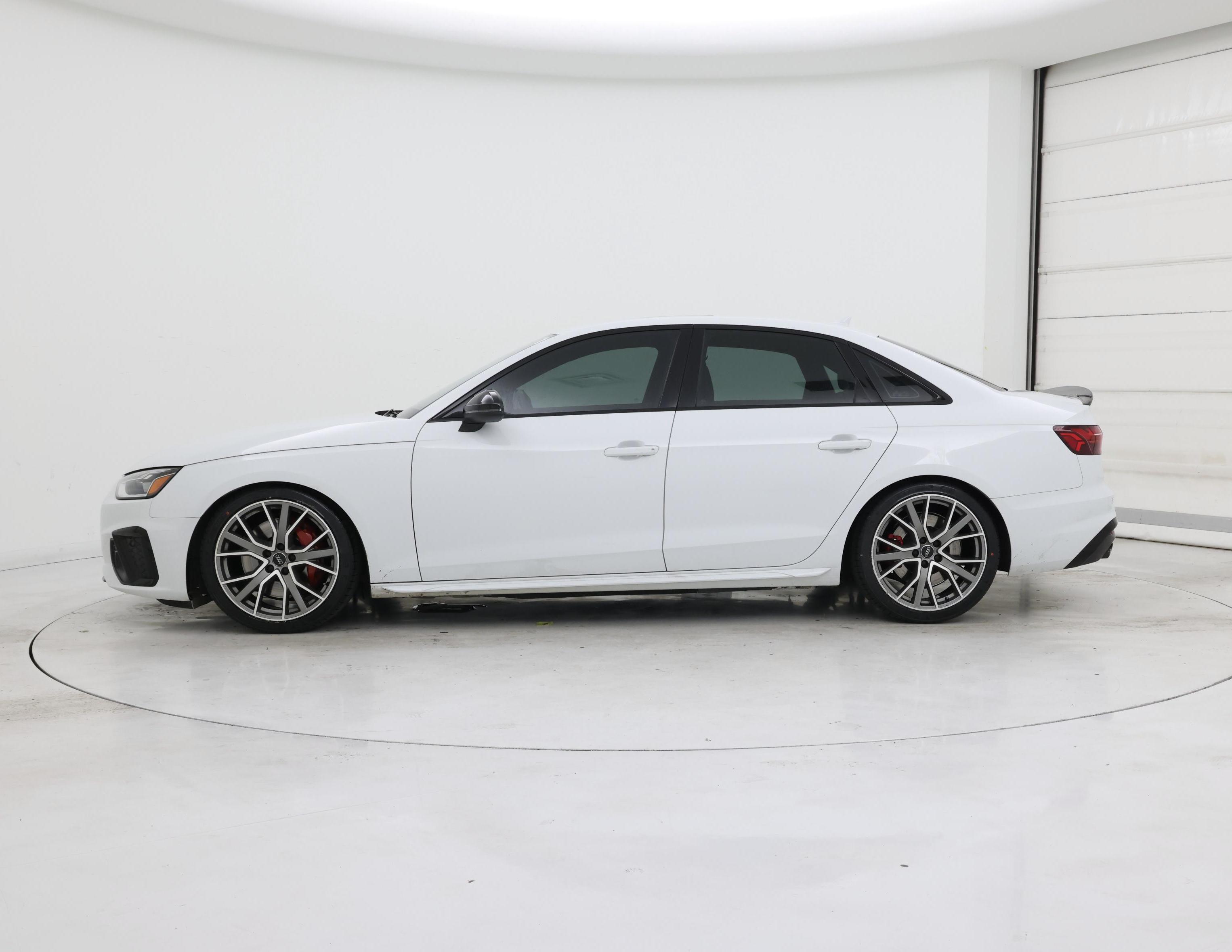 Thumbnail: 2020 Audi S4 - 3