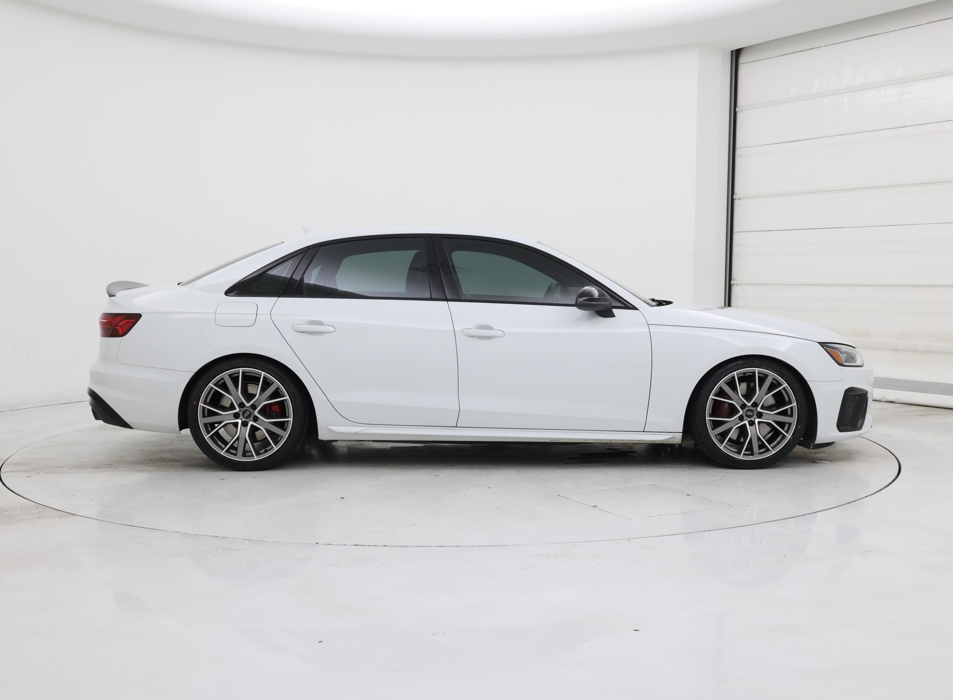 Thumbnail: 2020 Audi S4 - 7