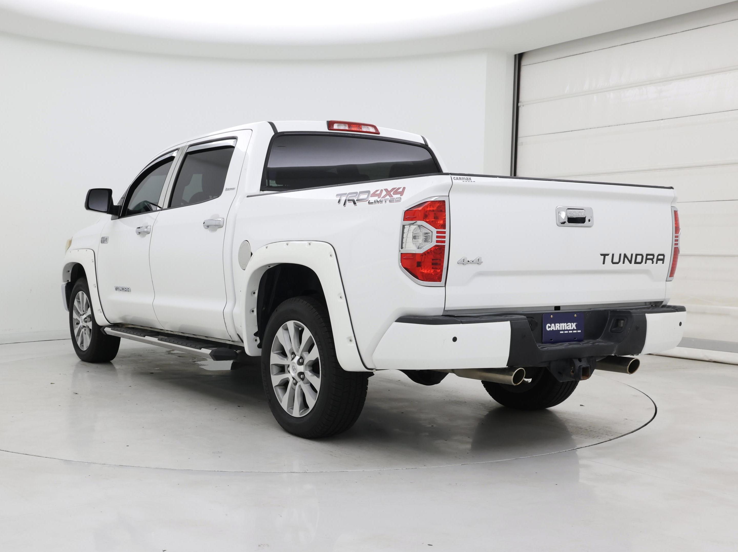 Thumbnail: 2015 Toyota Tundra - 2