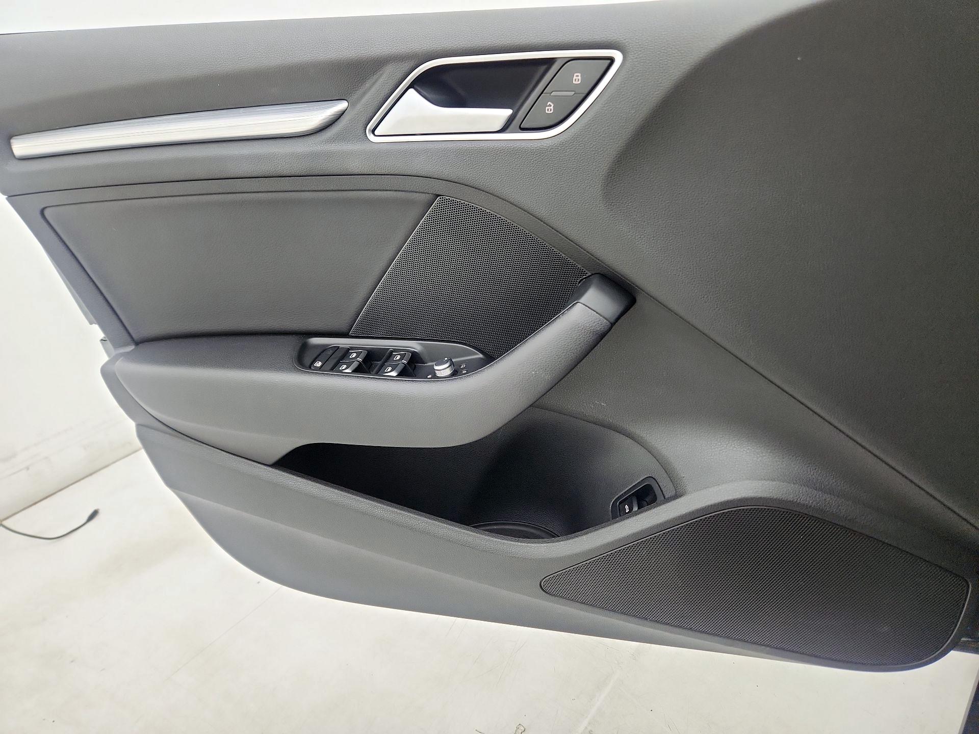 Thumbnail: 2015 Audi A3 - 12
