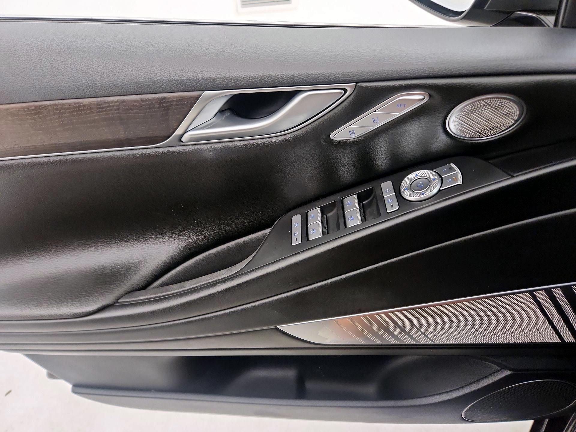 Thumbnail: 2021 Genesis G80 - 12