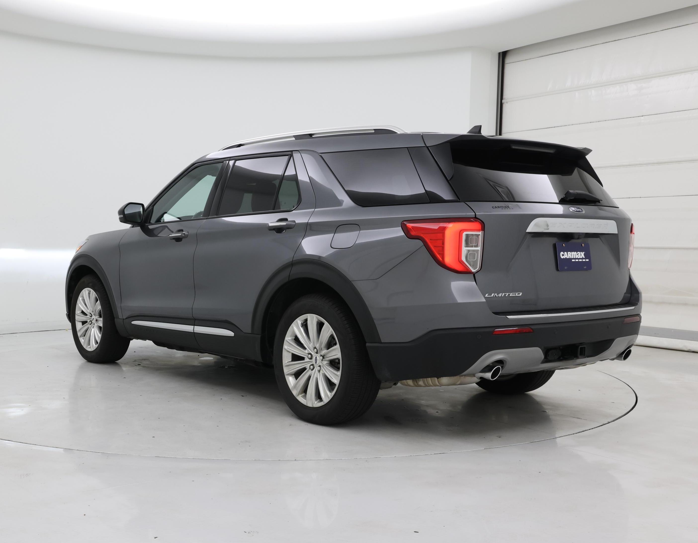 Thumbnail: 2022 Ford Explorer - 2