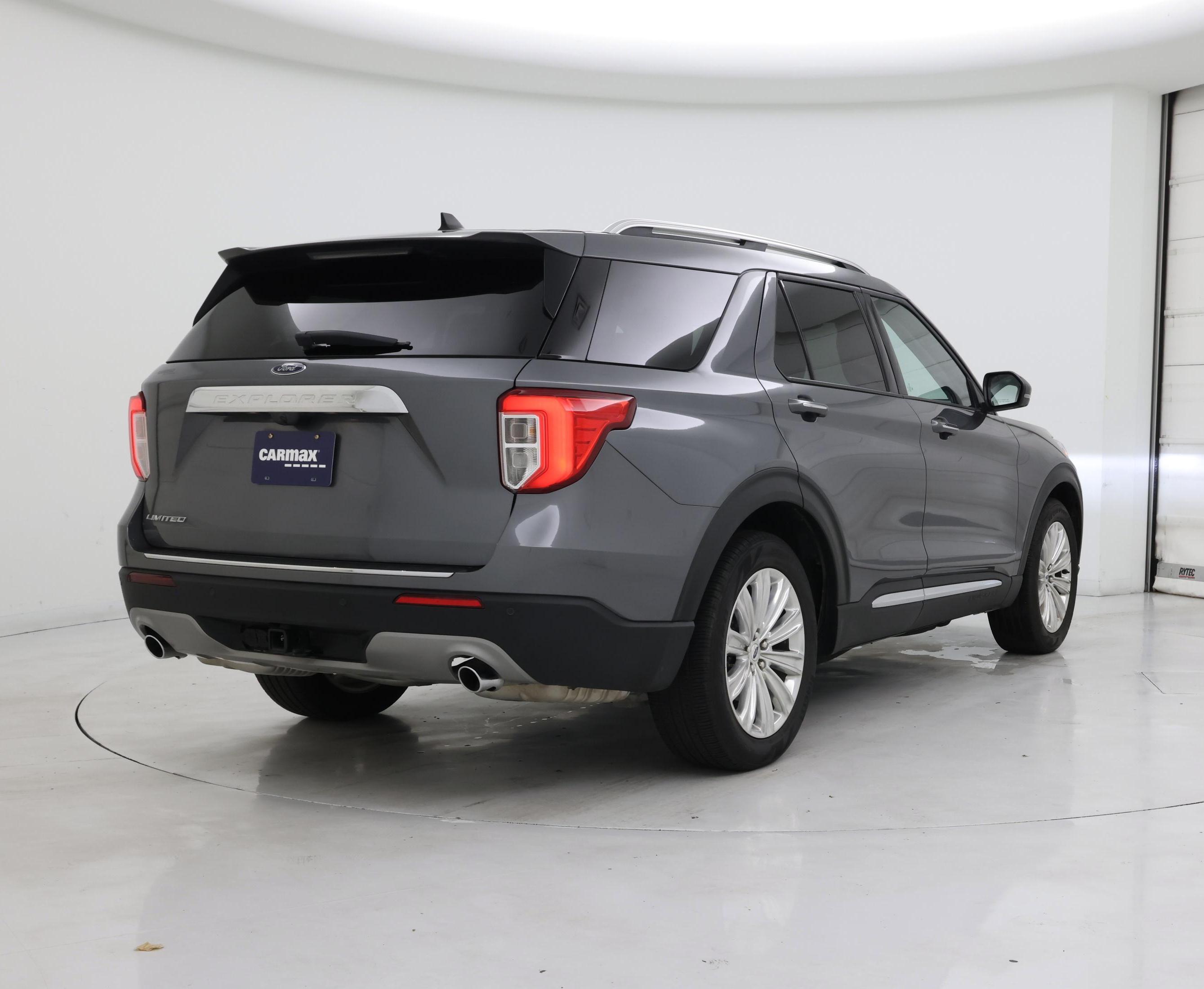 Thumbnail: 2022 Ford Explorer - 8
