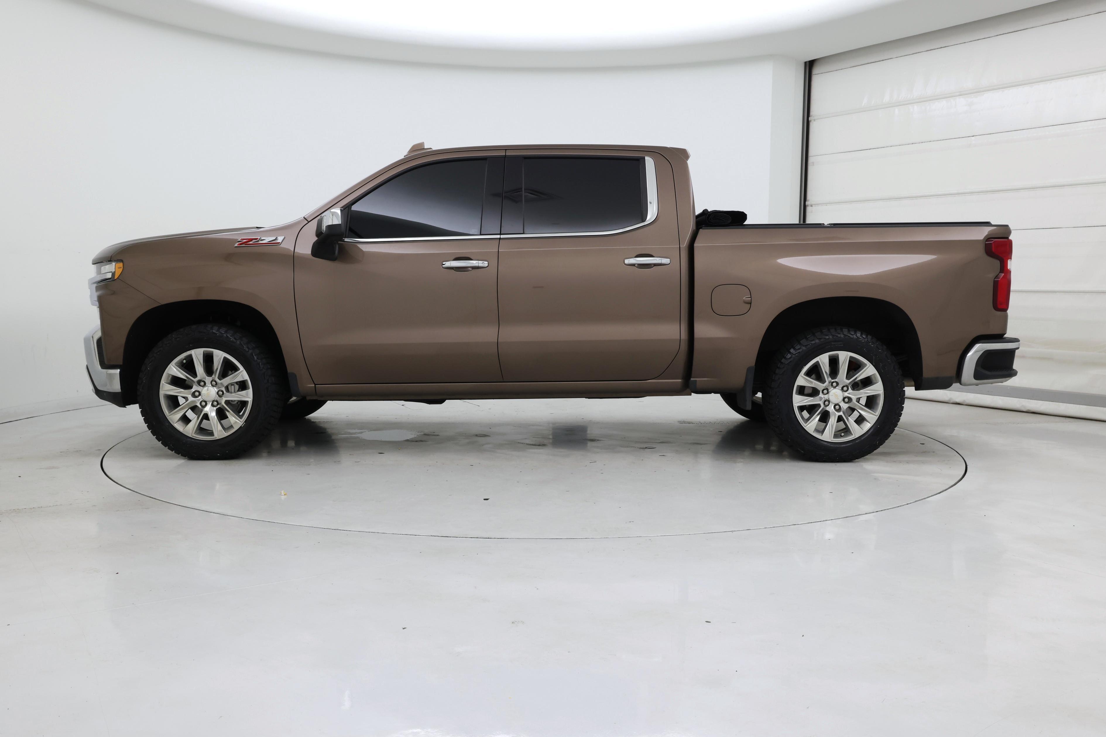 Thumbnail: 2019 Chevrolet Silverado 1500 - 3