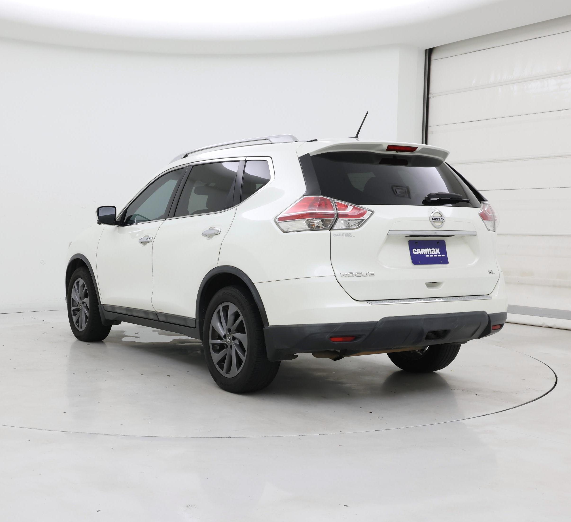 Thumbnail: 2016 Nissan Rogue - 2