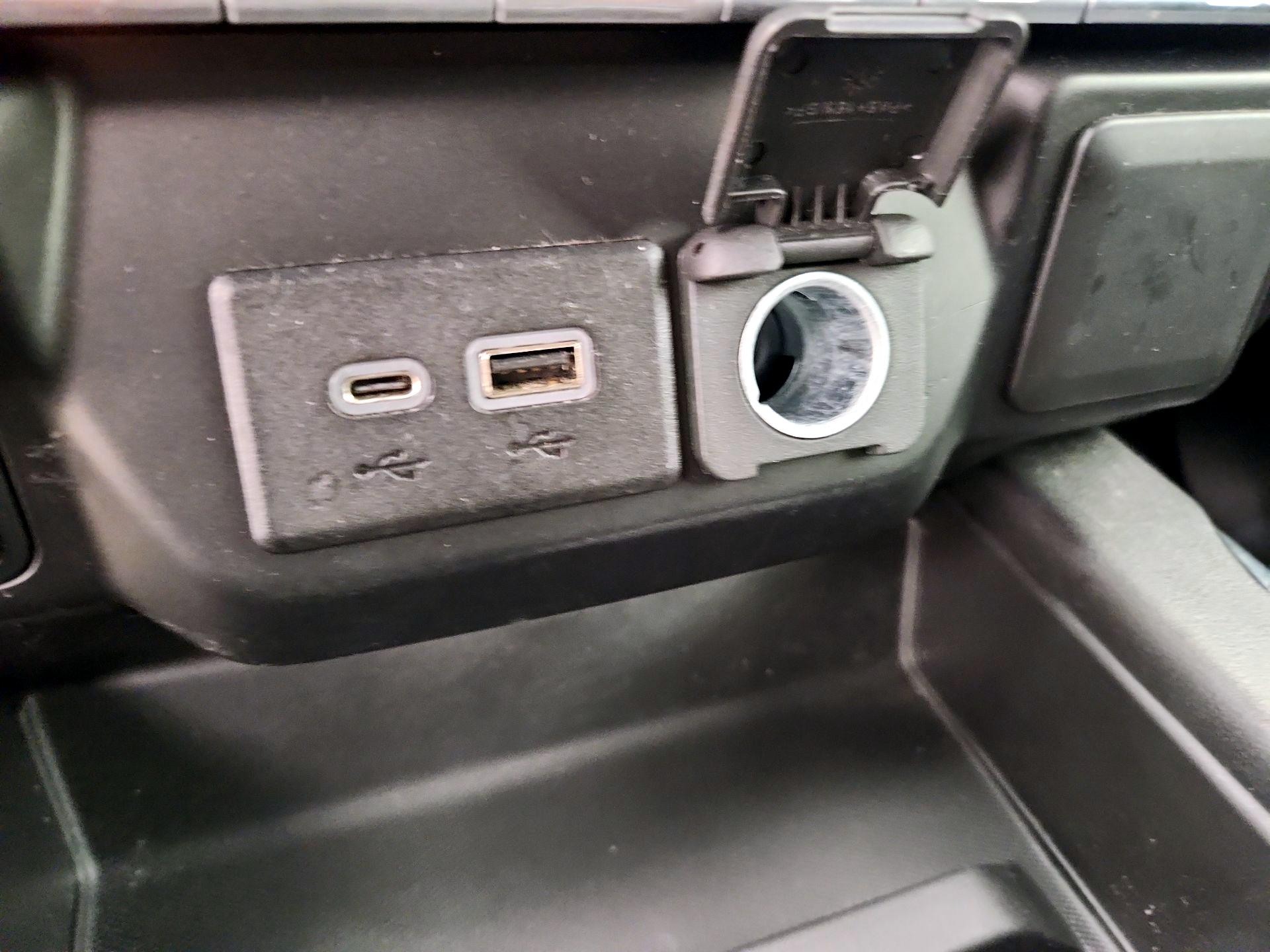 Thumbnail: 2019 Chevrolet Silverado 1500 - 18
