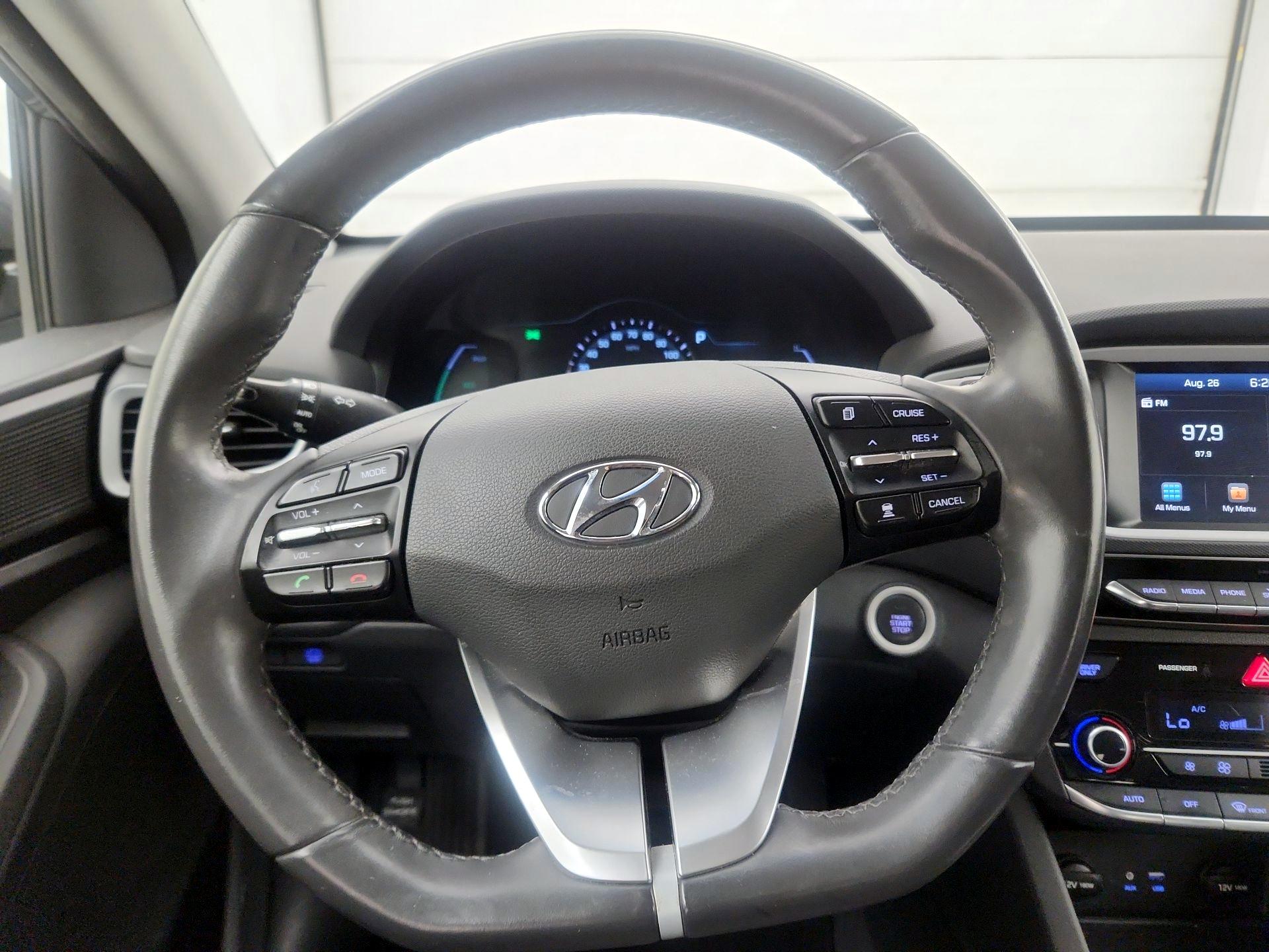 Thumbnail: 2017 Hyundai Ioniq - 10