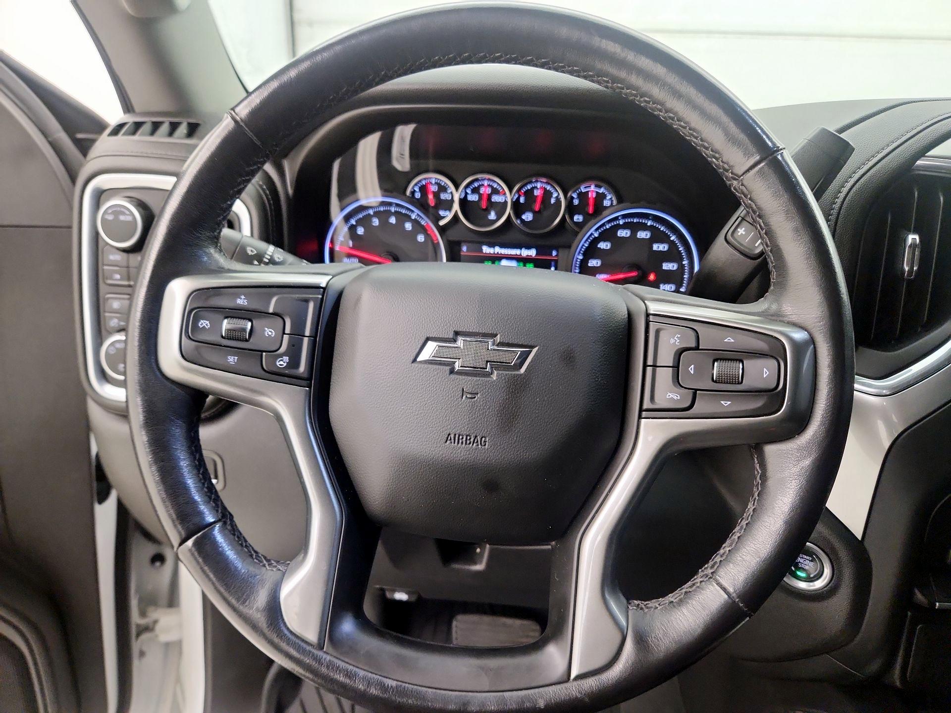 Thumbnail: 2021 Chevrolet Silverado 1500 - 10