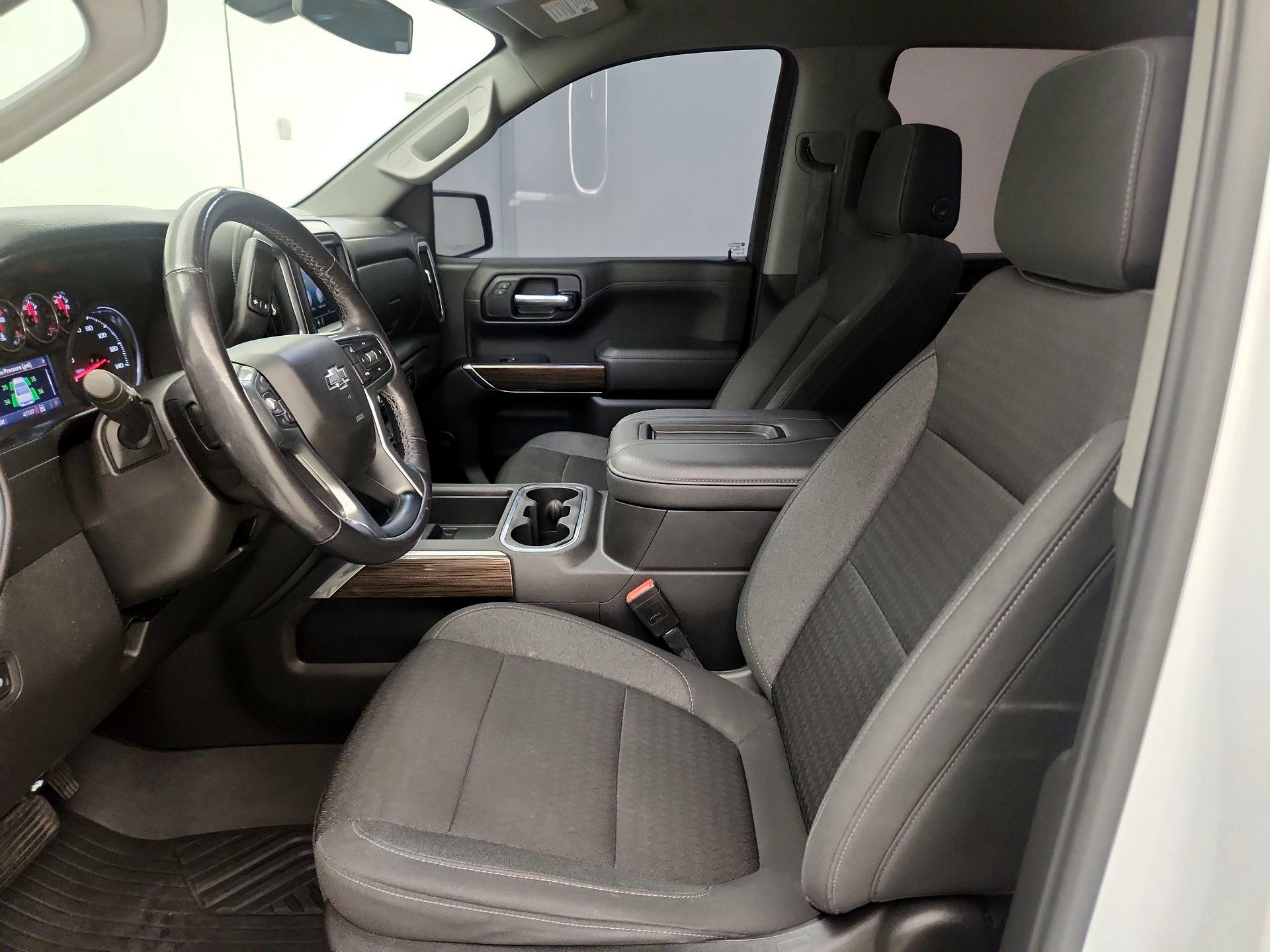 Thumbnail: 2021 Chevrolet Silverado 1500 - 11