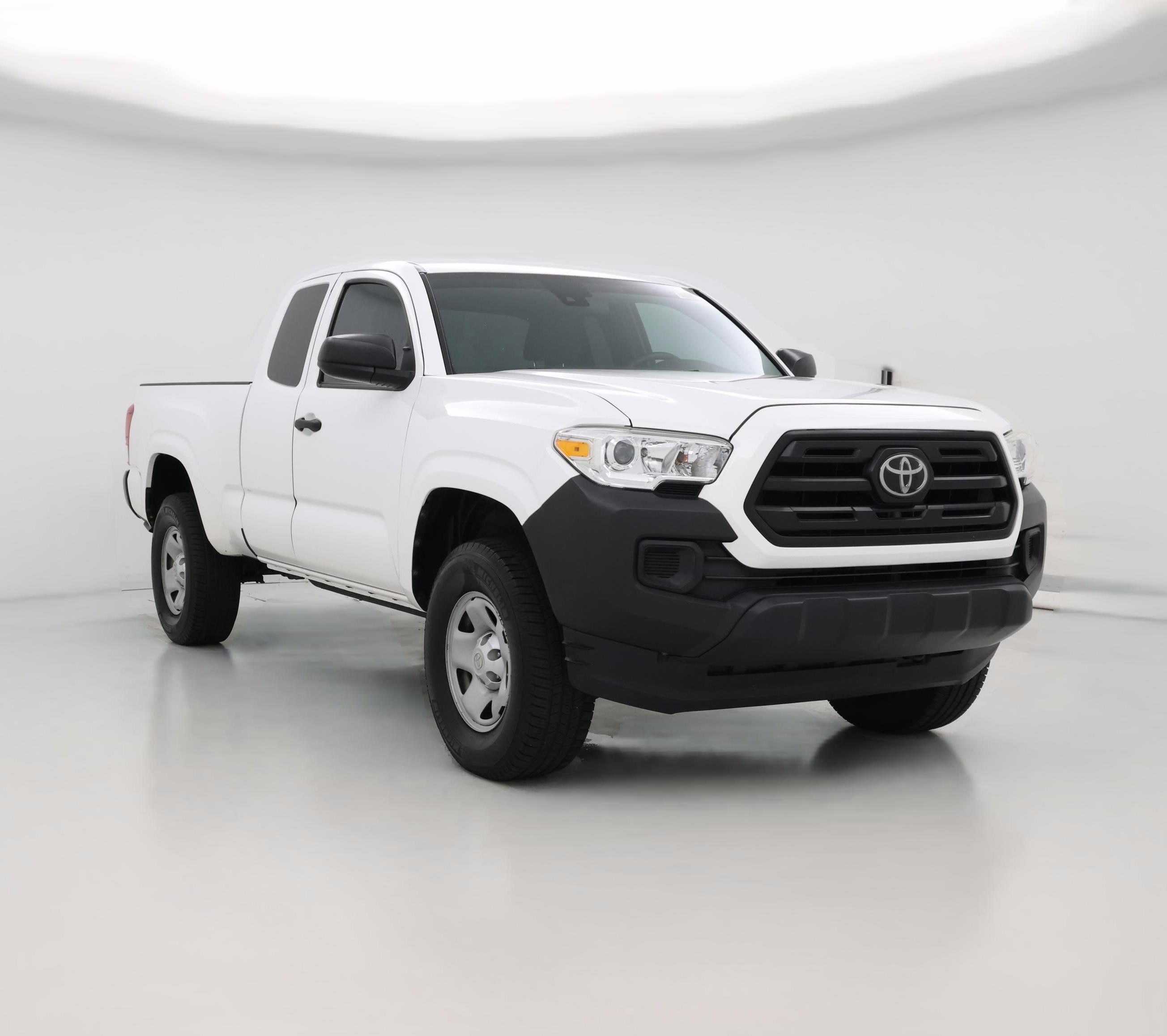 Thumbnail: 2019 Toyota Tacoma - 1