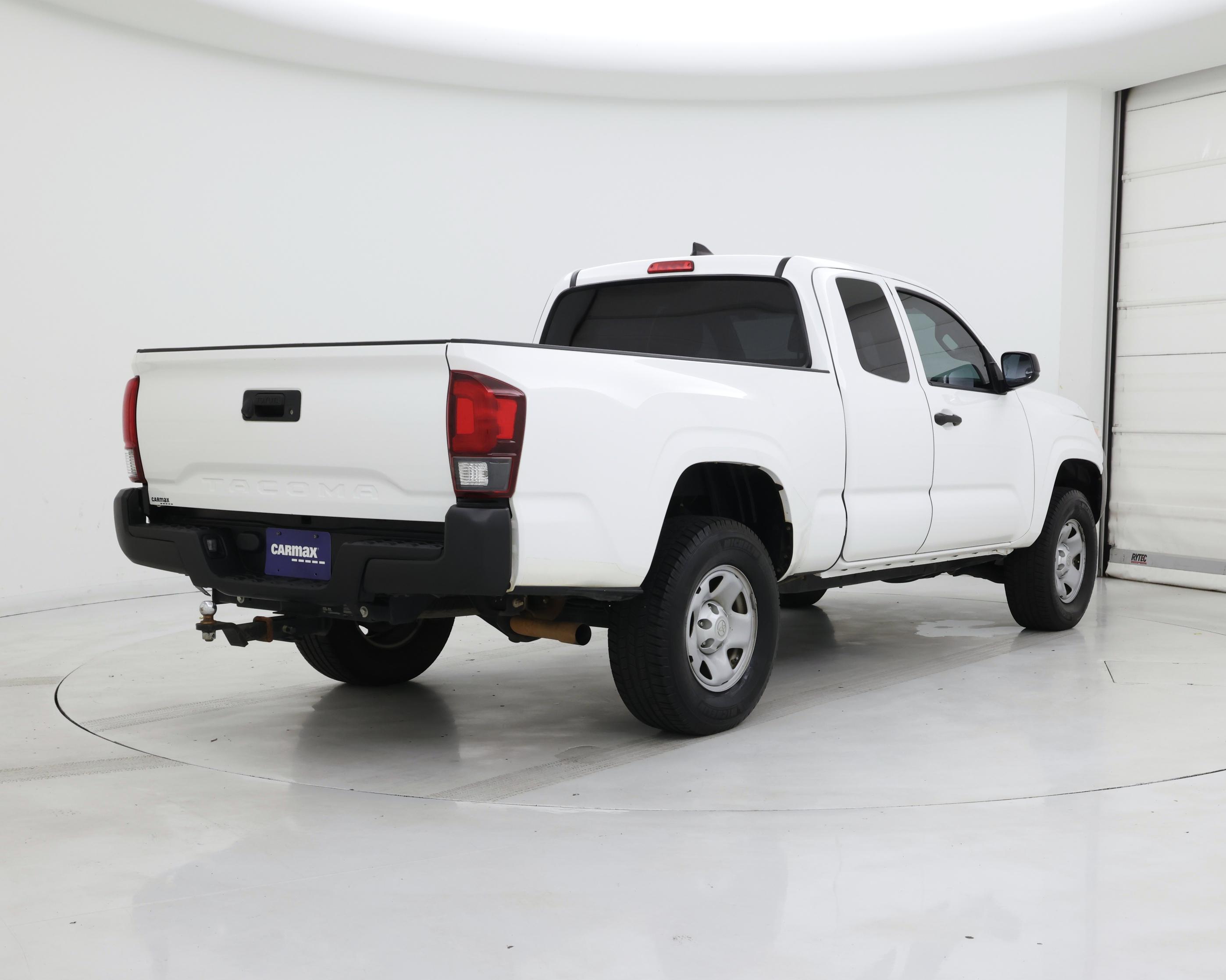 Thumbnail: 2019 Toyota Tacoma - 8