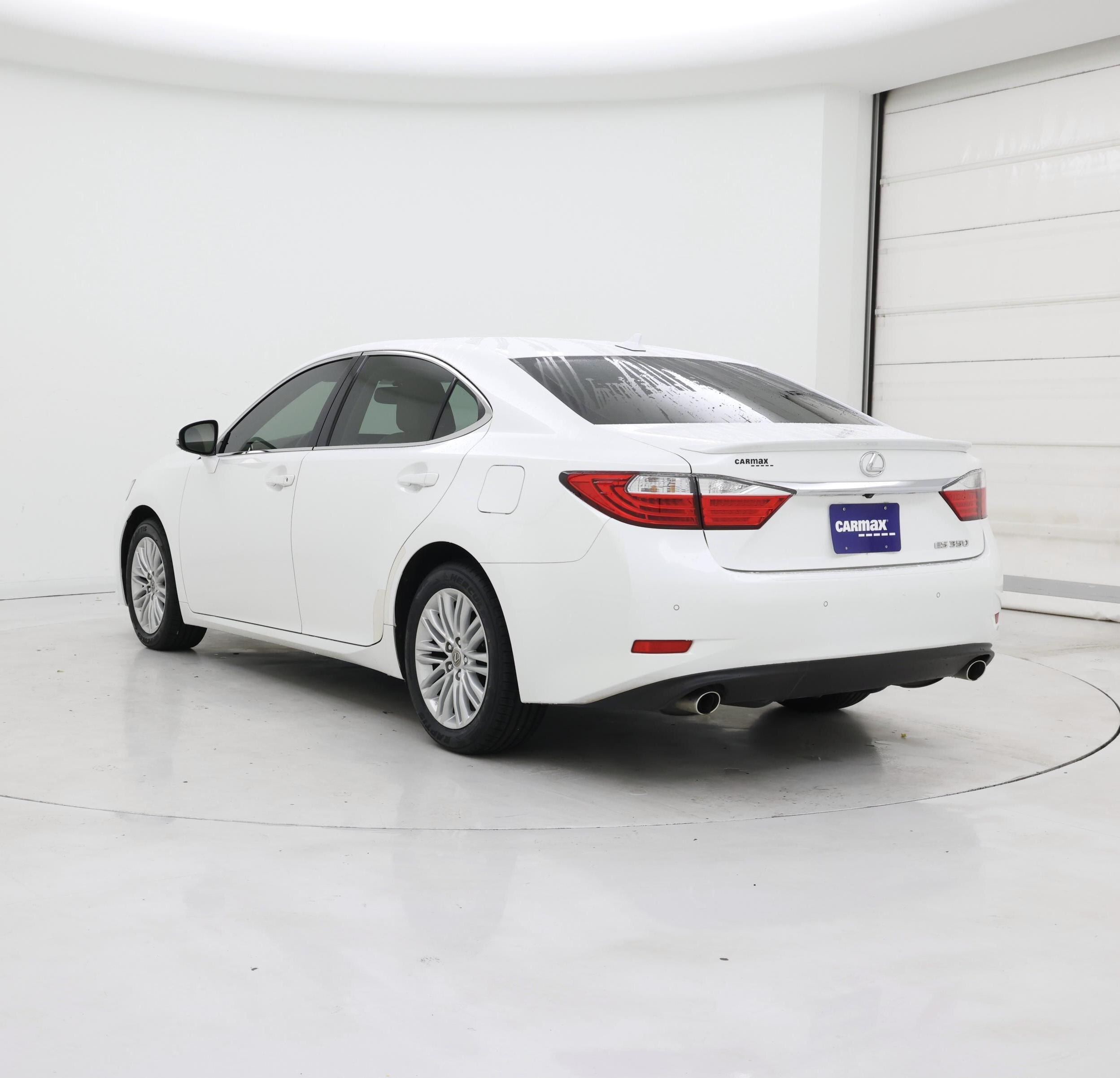 Thumbnail: 2014 Lexus ES - 2