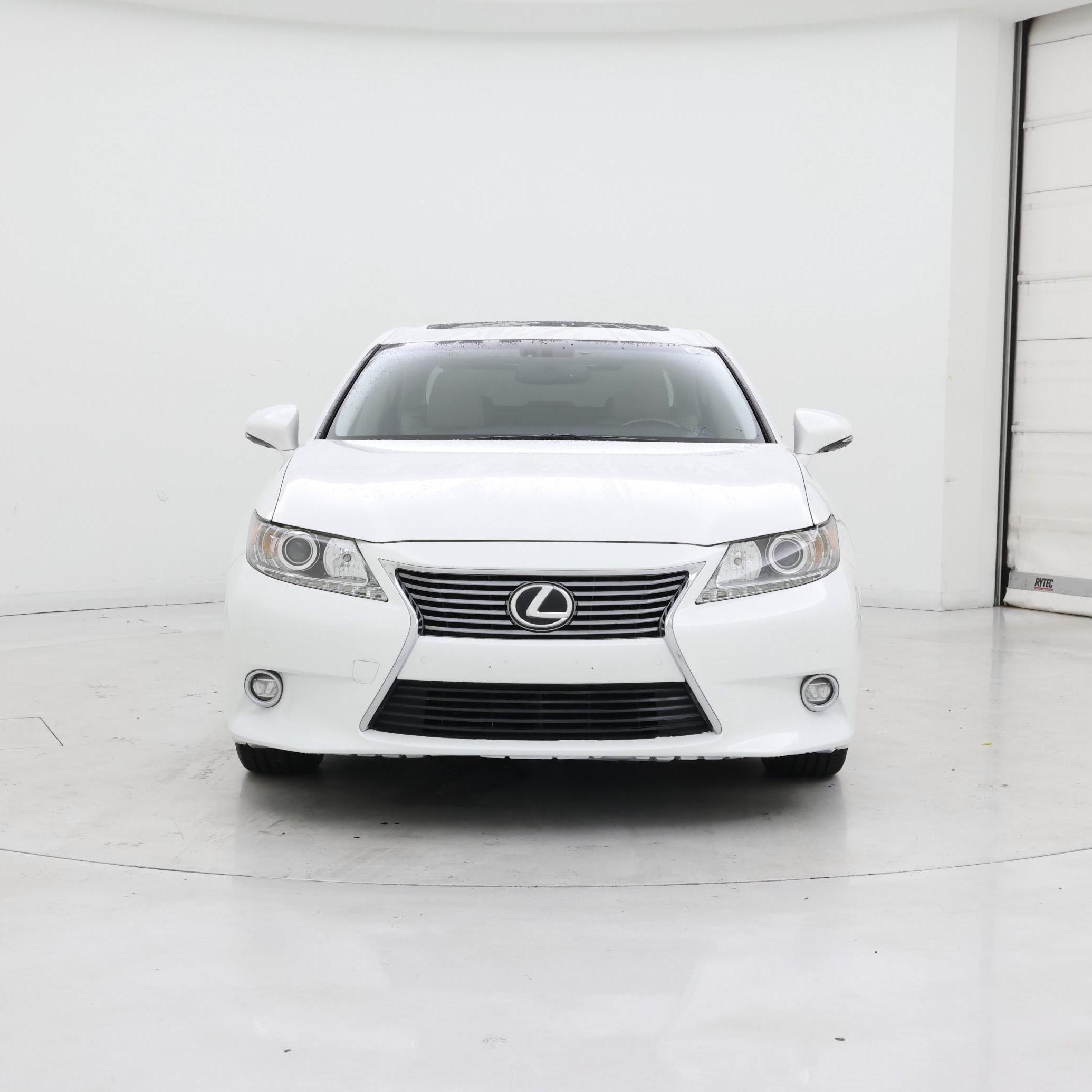 Thumbnail: 2014 Lexus ES - 5