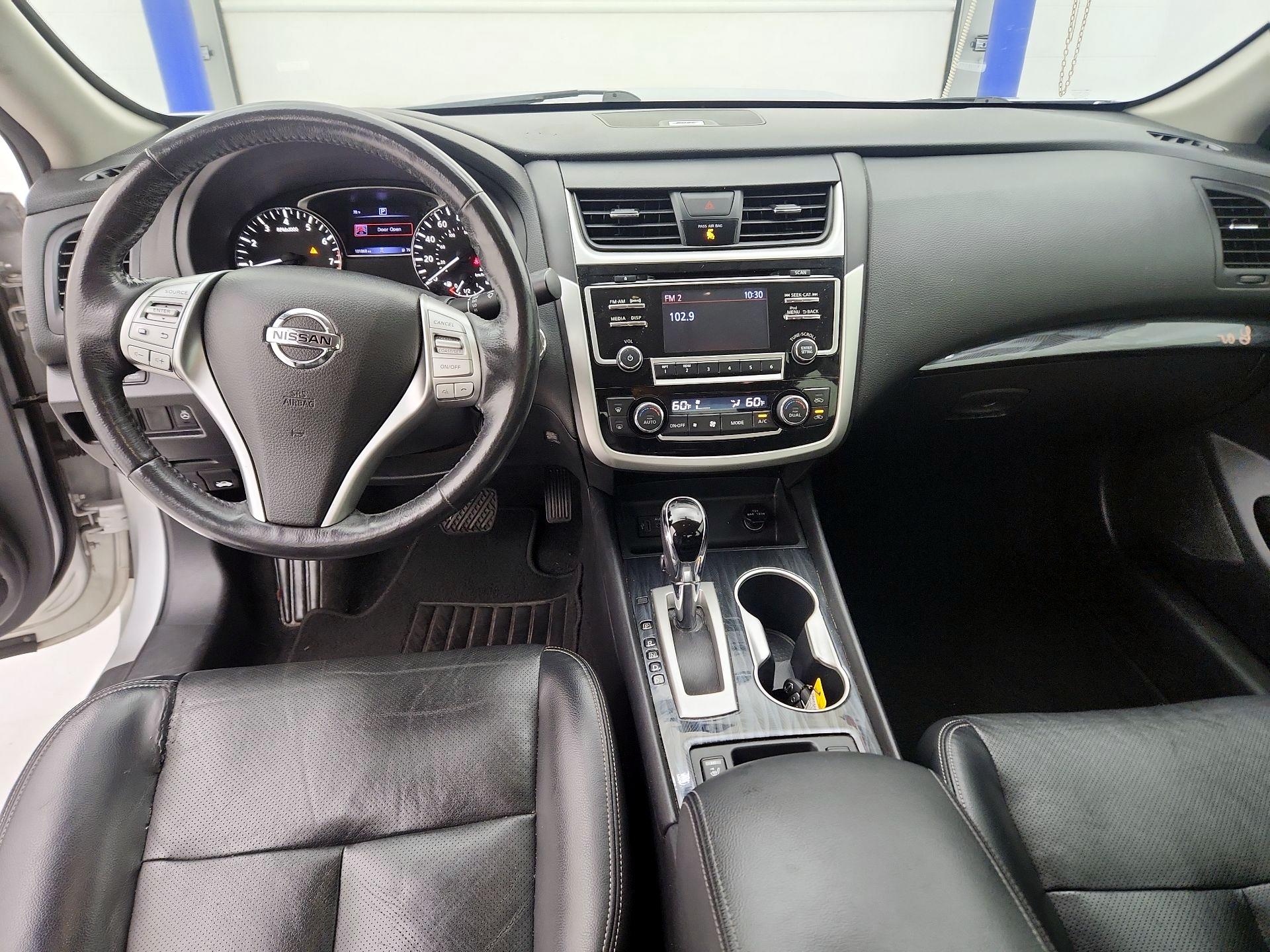 Thumbnail: 2018 Nissan Altima - 9