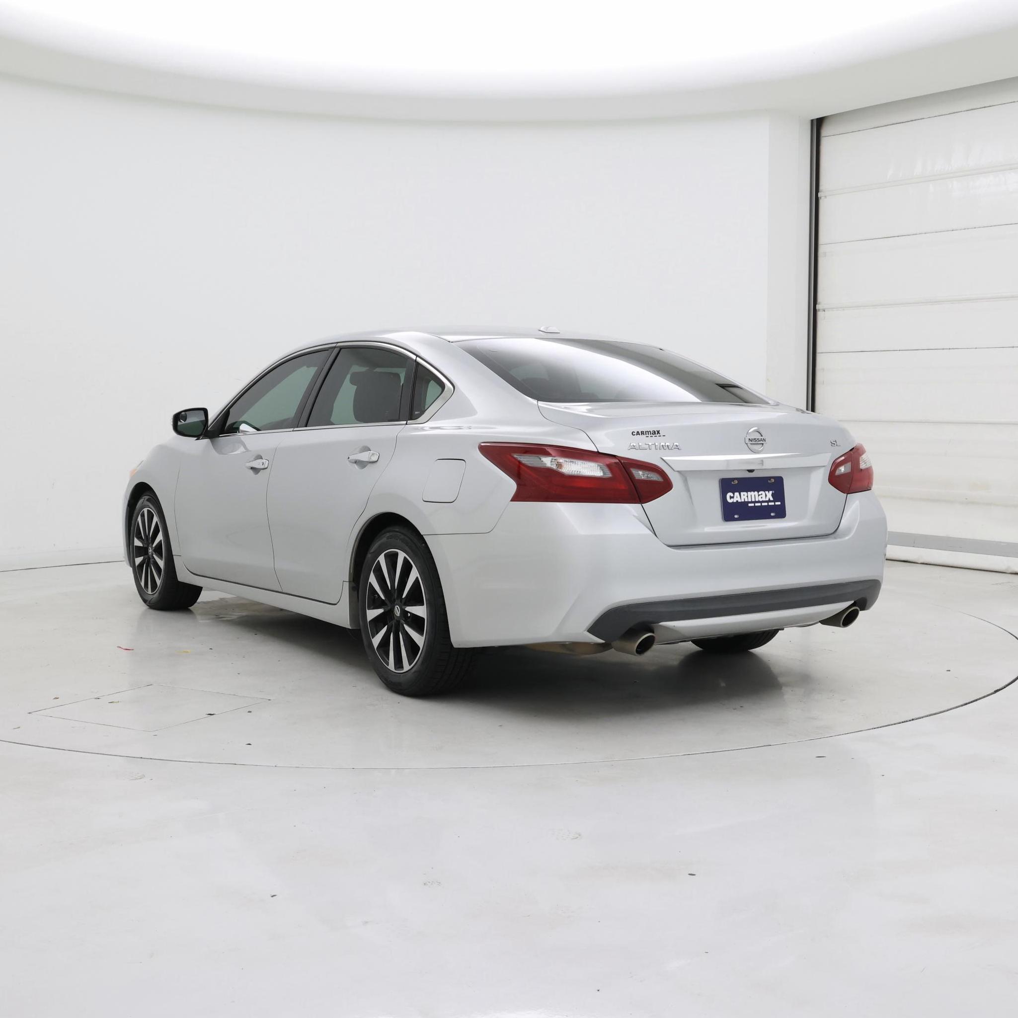 Thumbnail: 2018 Nissan Altima - 2