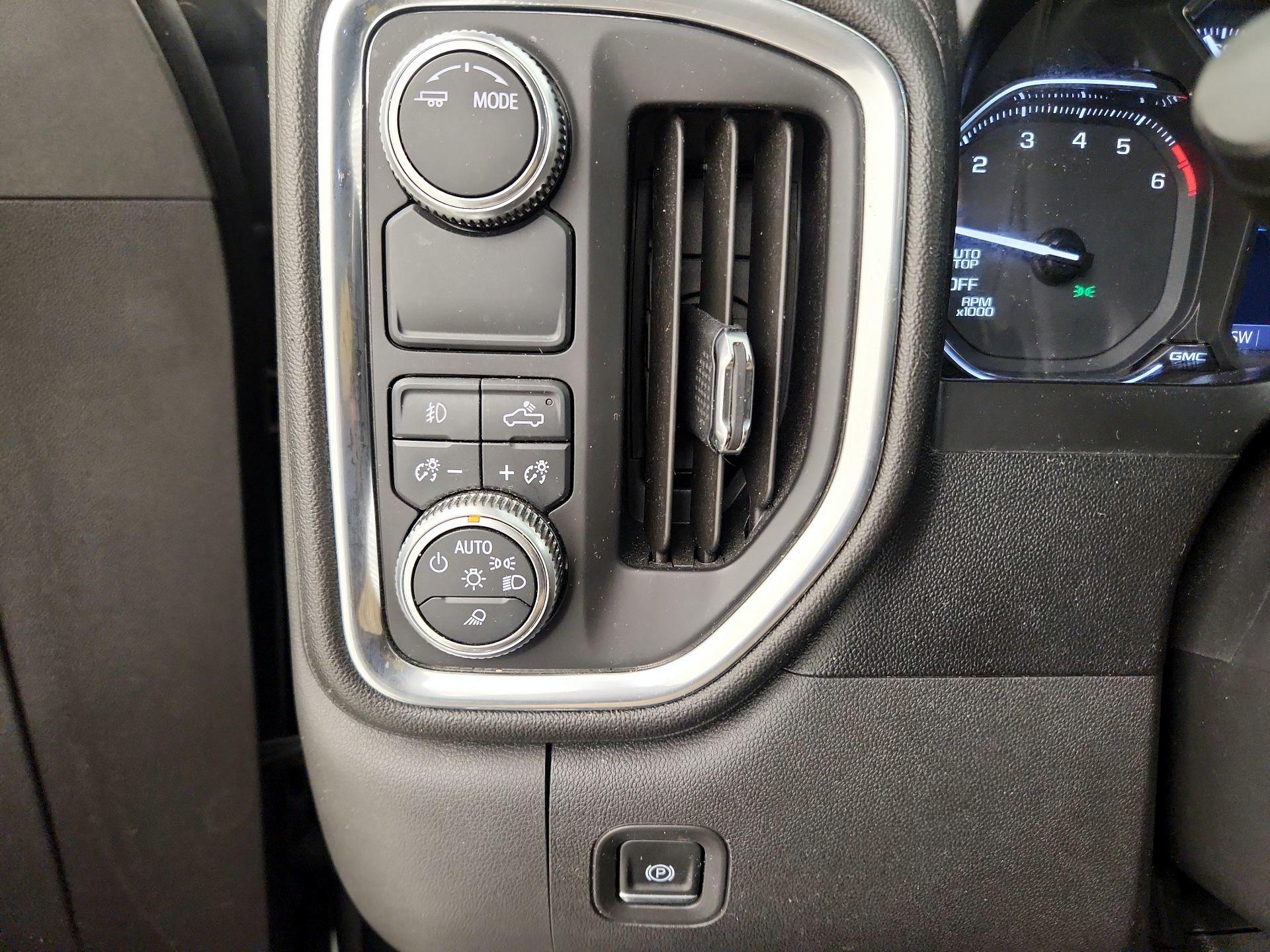 Thumbnail: 2020 GMC Sierra 1500 - 13