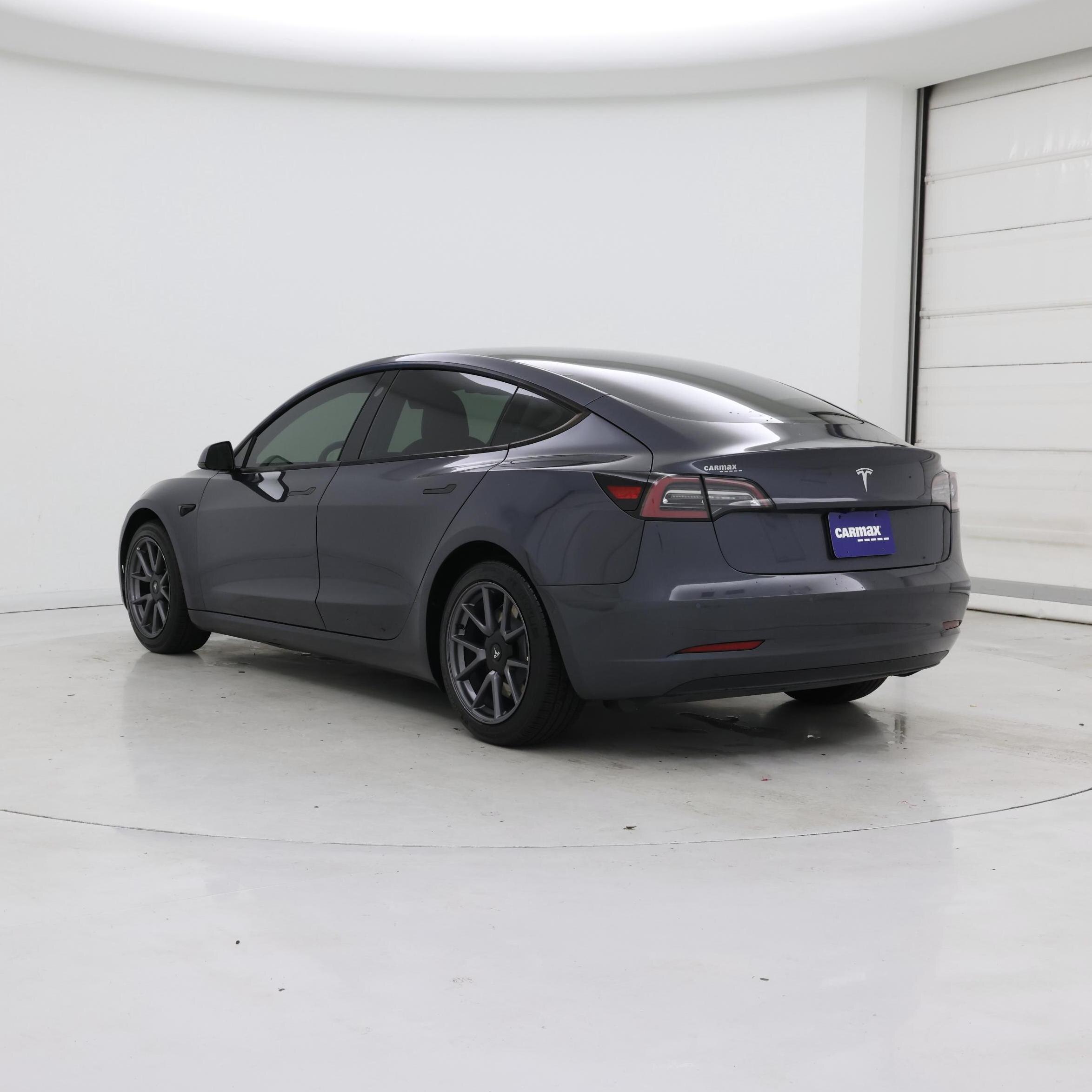 Thumbnail: 2022 Tesla Model 3 - 2