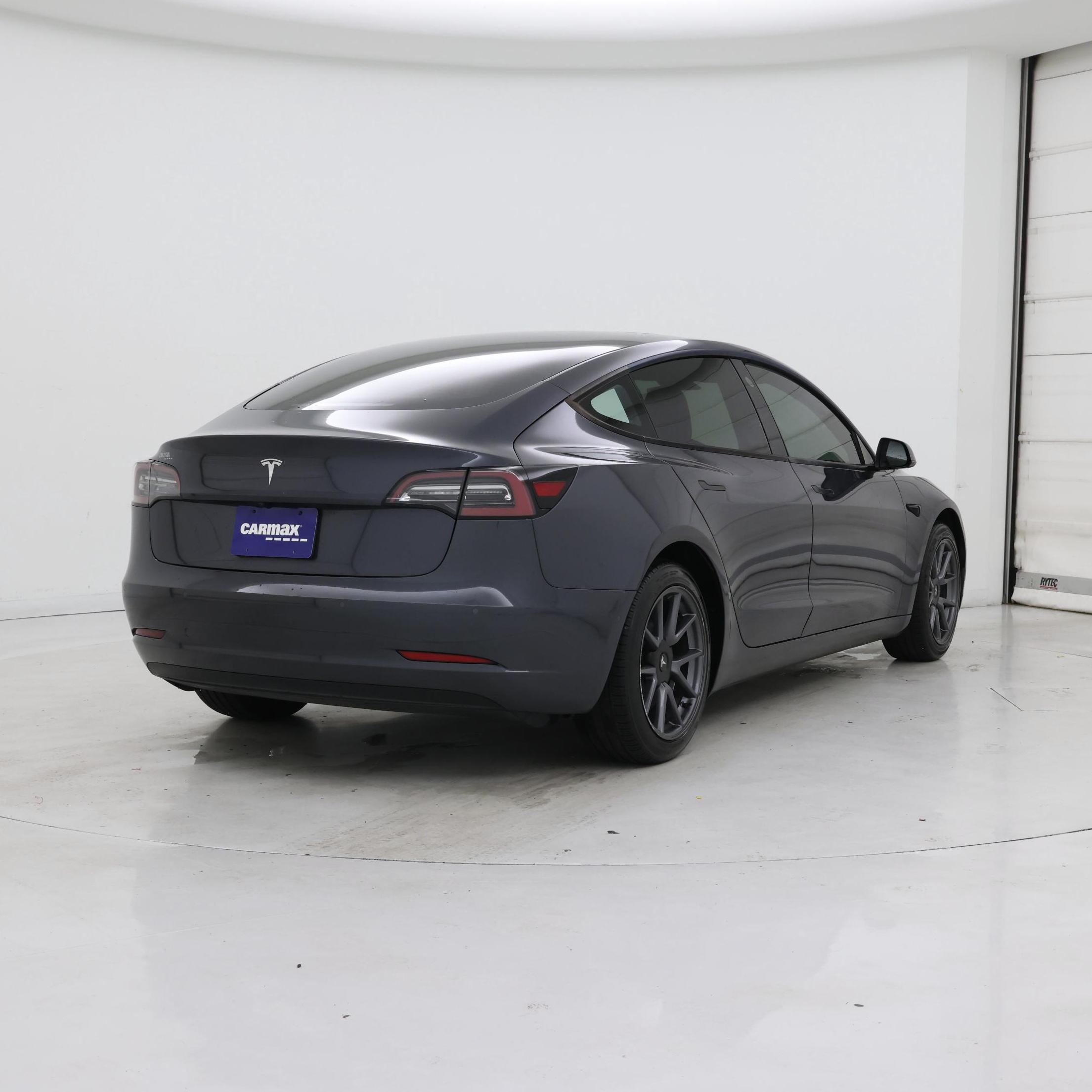 Thumbnail: 2022 Tesla Model 3 - 8