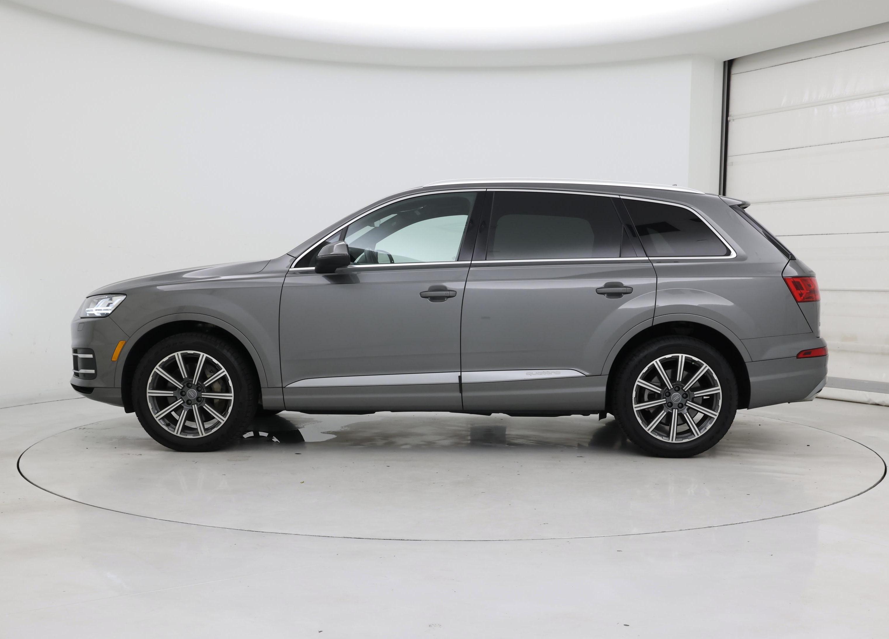 Thumbnail: 2017 Audi Q7 - 3