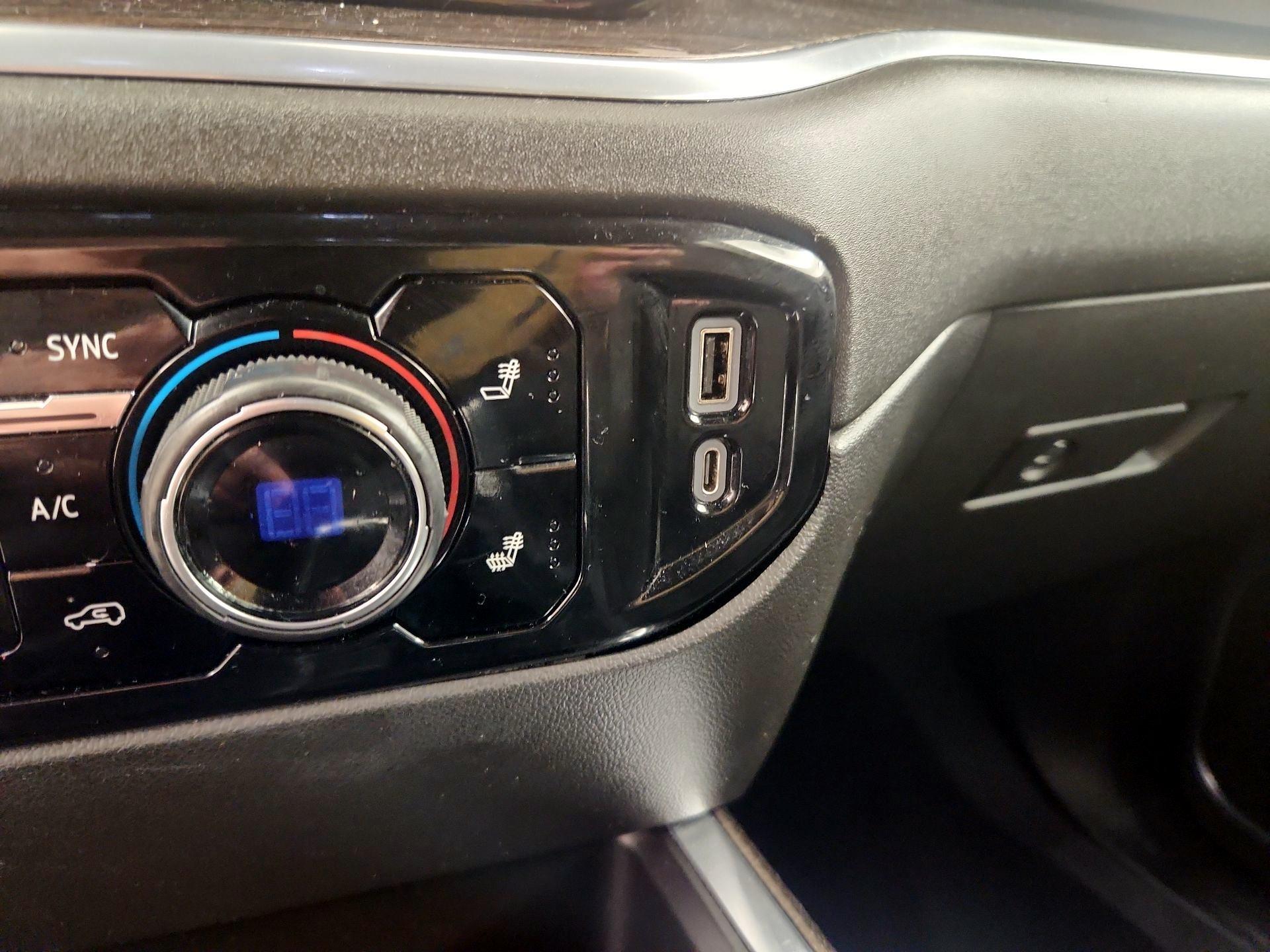 Thumbnail: 2022 Chevrolet Silverado 1500 - 19