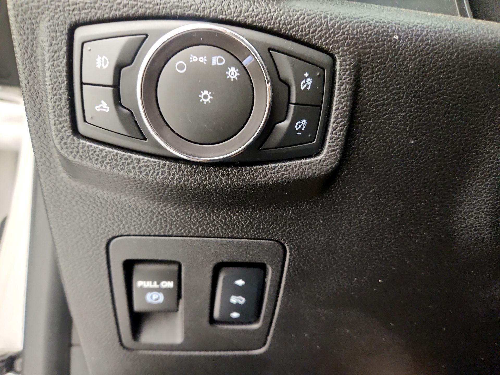 Thumbnail: 2018 Ford F-150 - 13