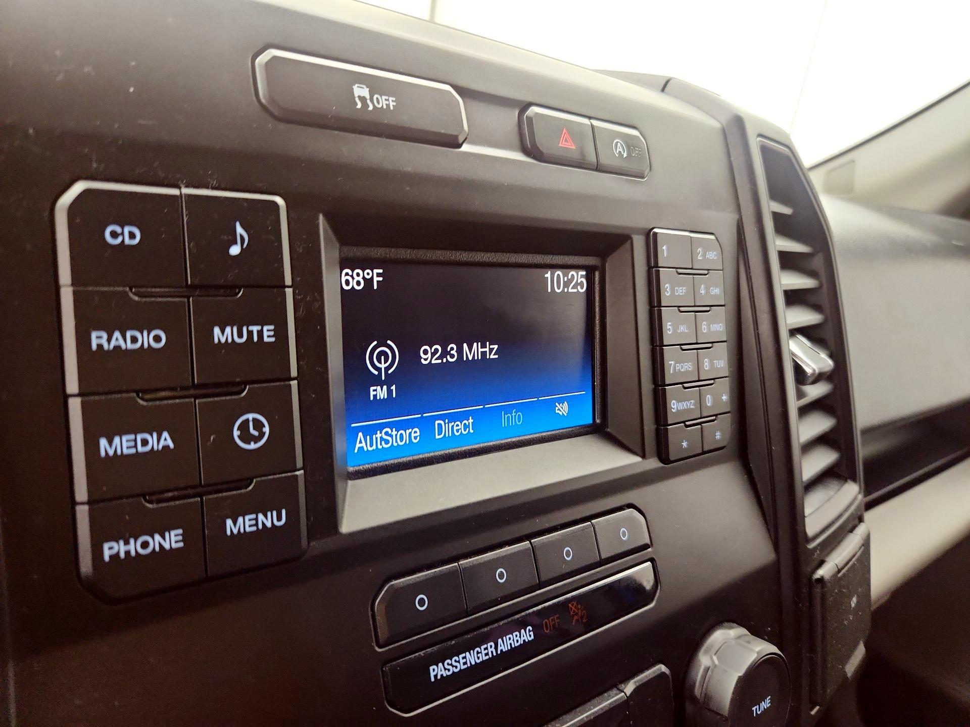 Thumbnail: 2016 Ford F-150 - 15
