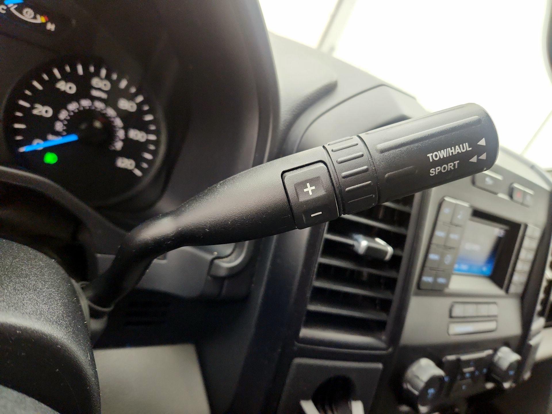 Thumbnail: 2016 Ford F-150 - 17