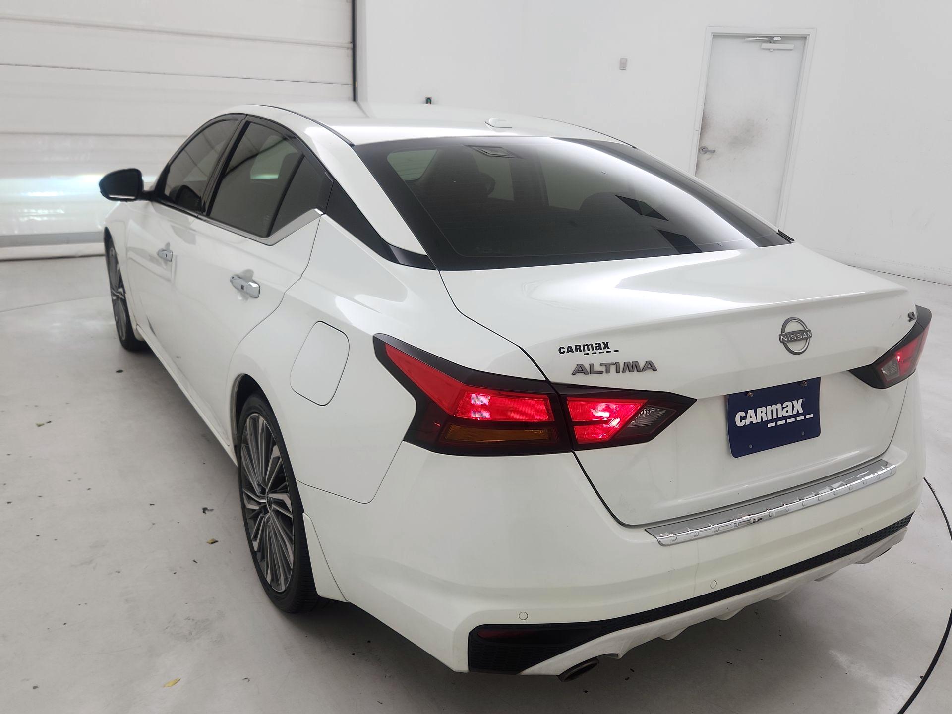 Thumbnail: 2023 Nissan Altima - 7