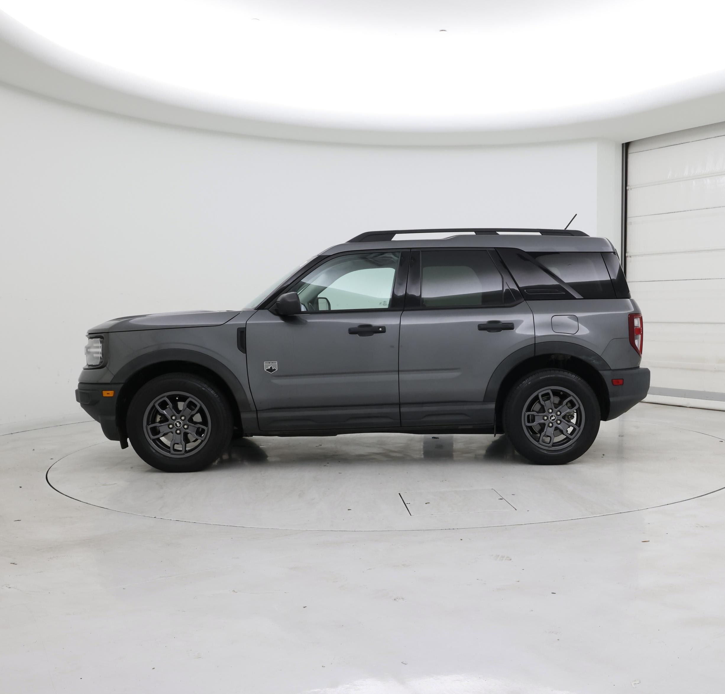 Thumbnail: 2021 Ford Bronco Sport - 3
