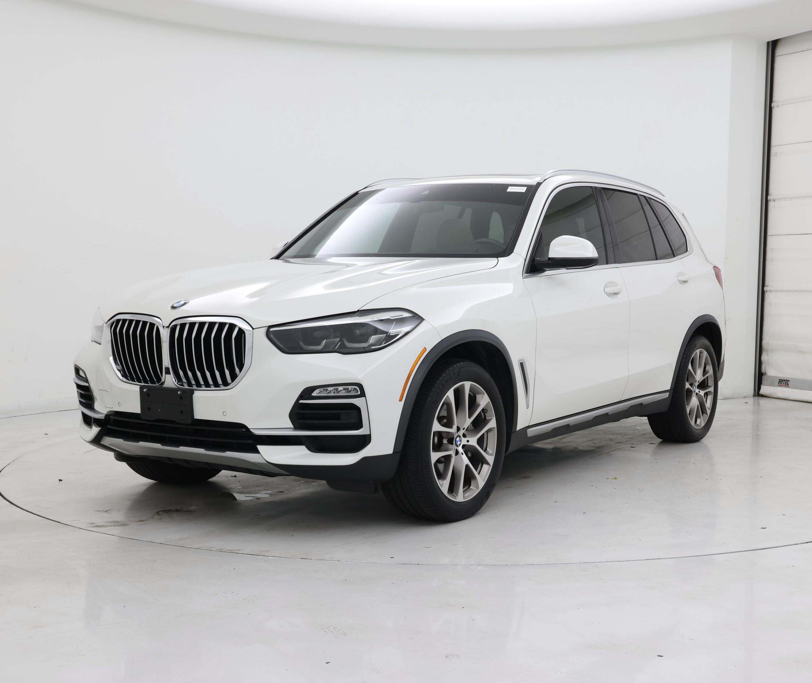 Thumbnail: 2021 BMW X5 - 4
