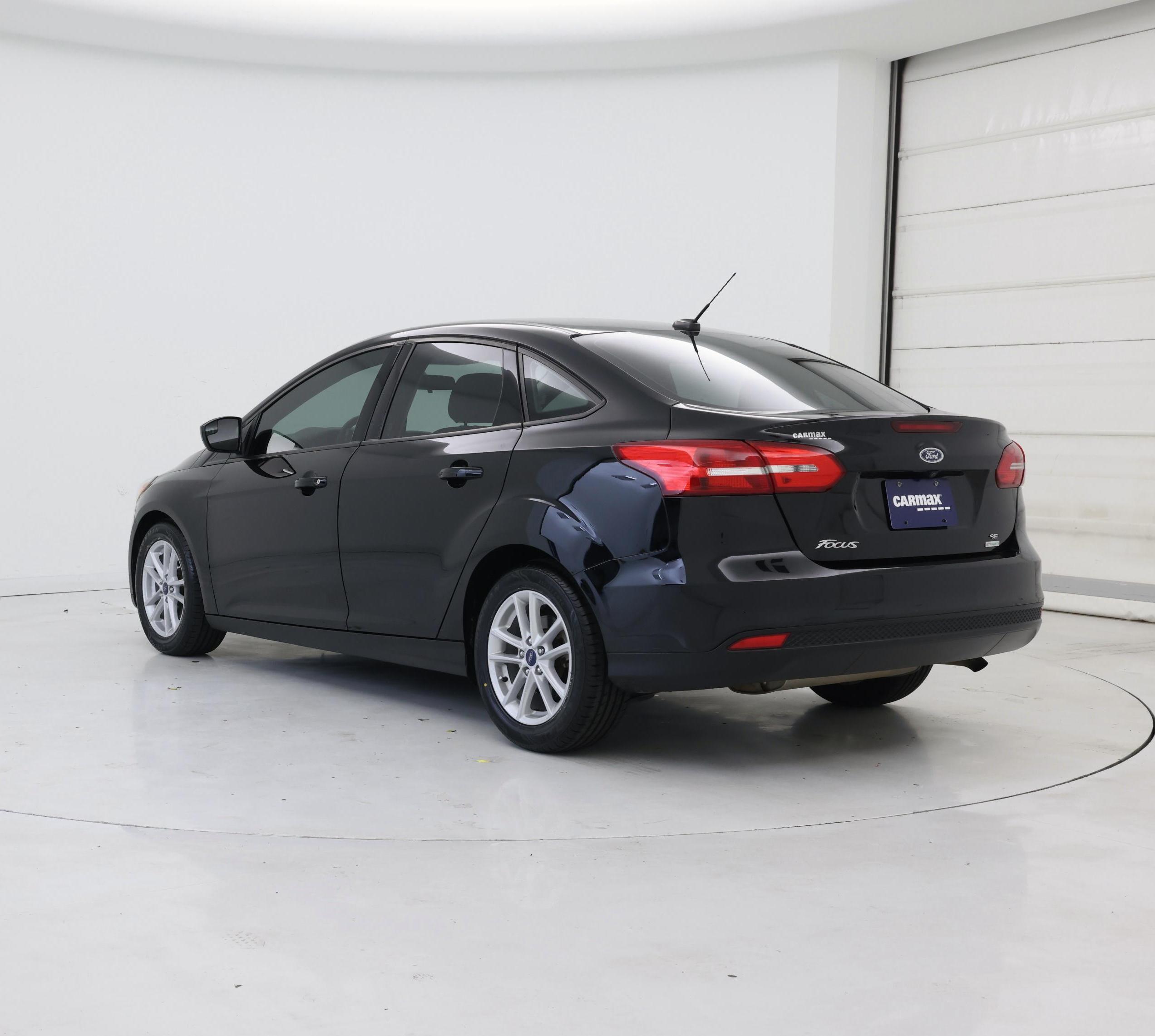Thumbnail: 2018 Ford Focus - 2