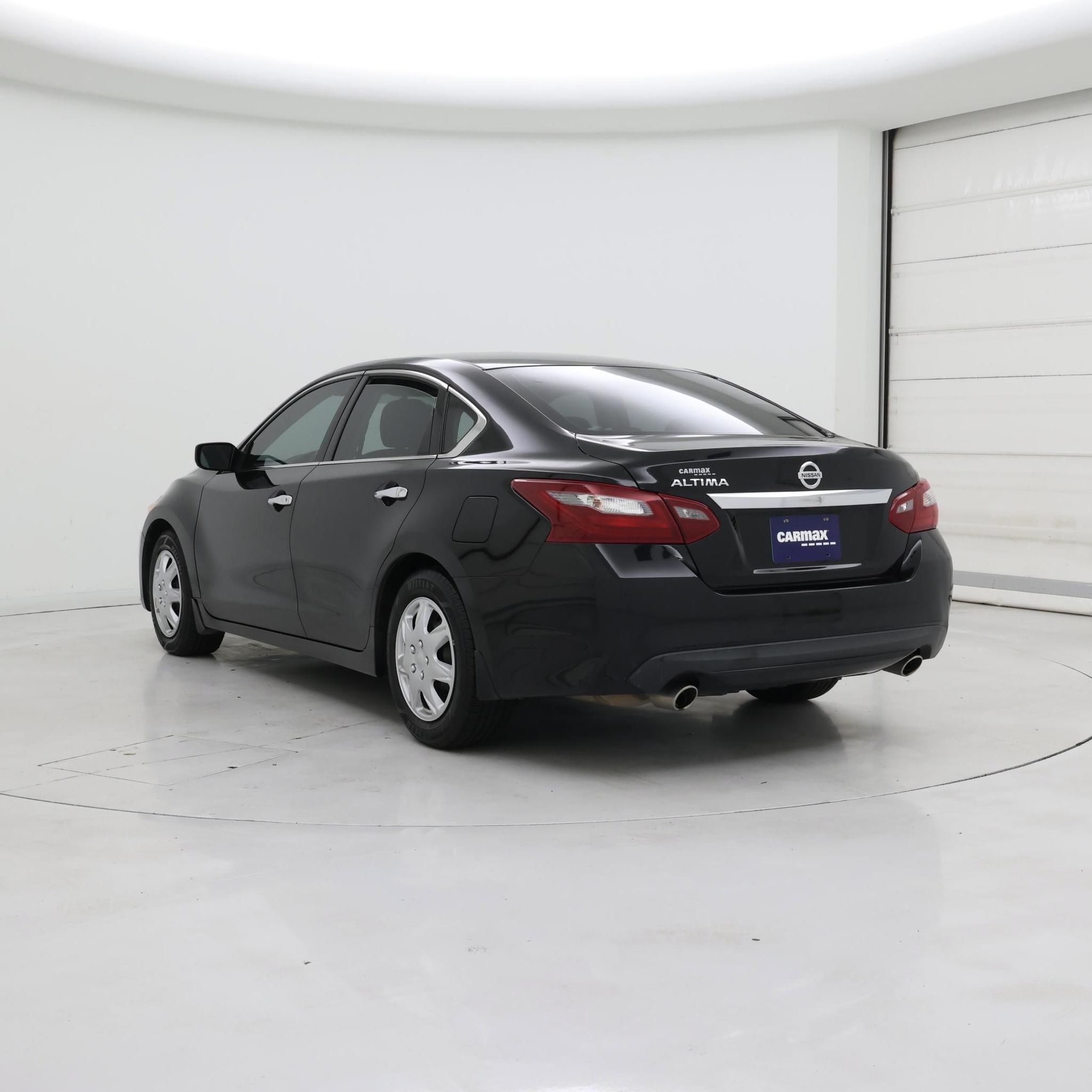 Thumbnail: 2018 Nissan Altima - 2