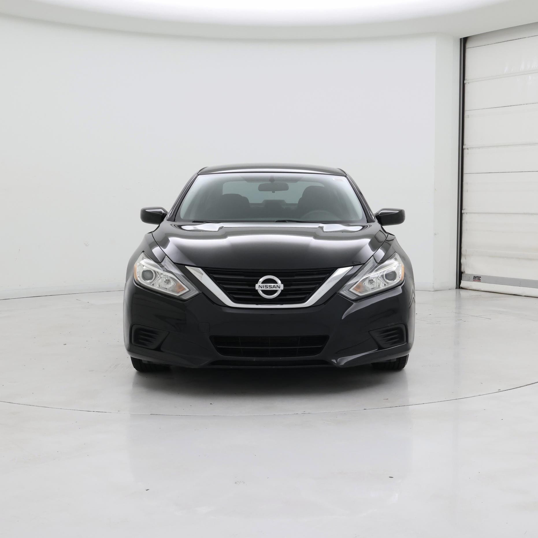 Thumbnail: 2018 Nissan Altima - 5