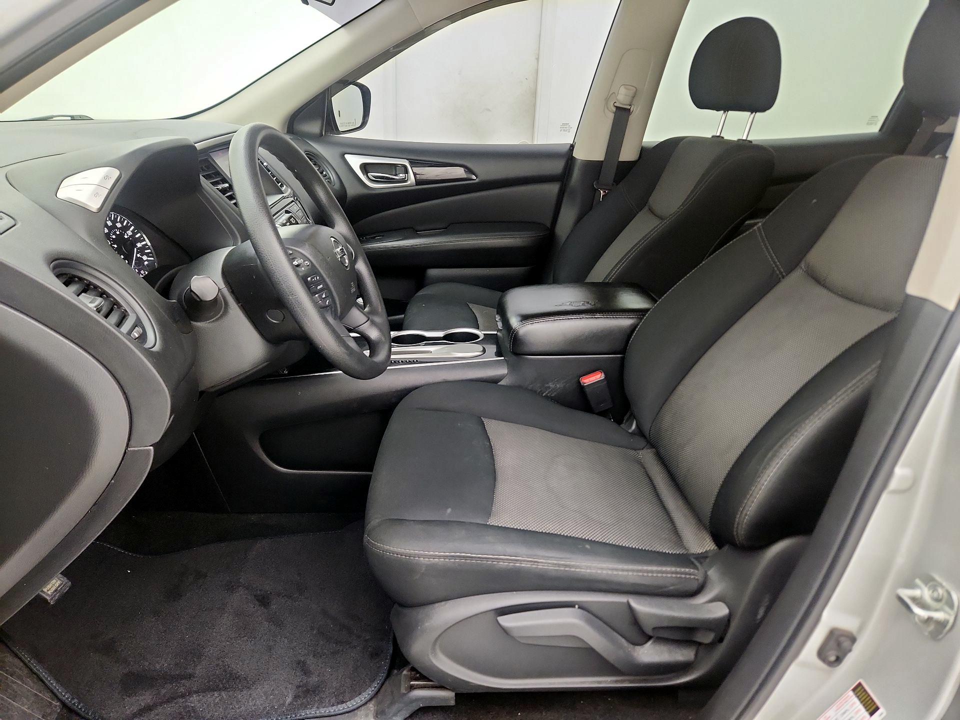 Thumbnail: 2018 Nissan Pathfinder - 11