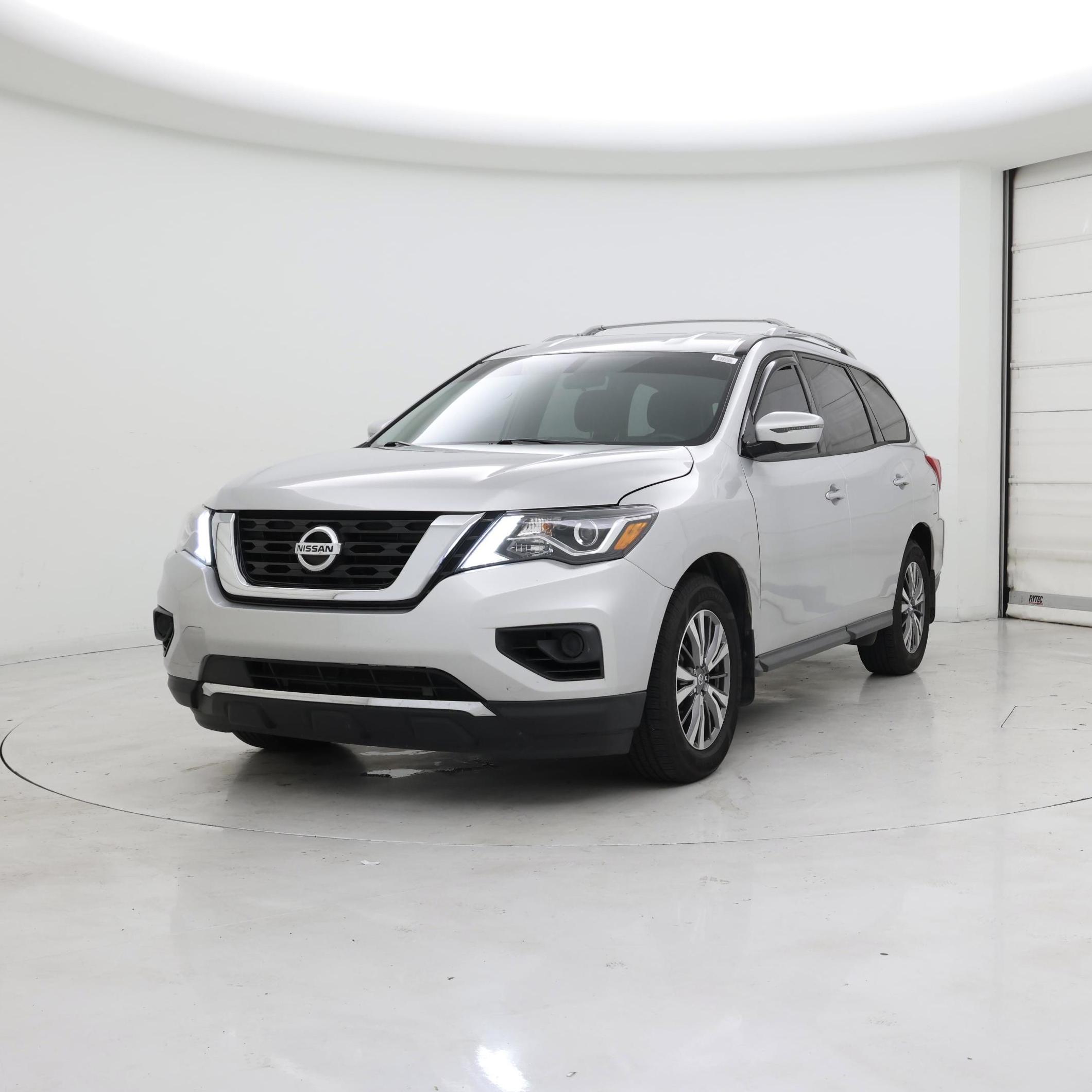 Thumbnail: 2018 Nissan Pathfinder - 4