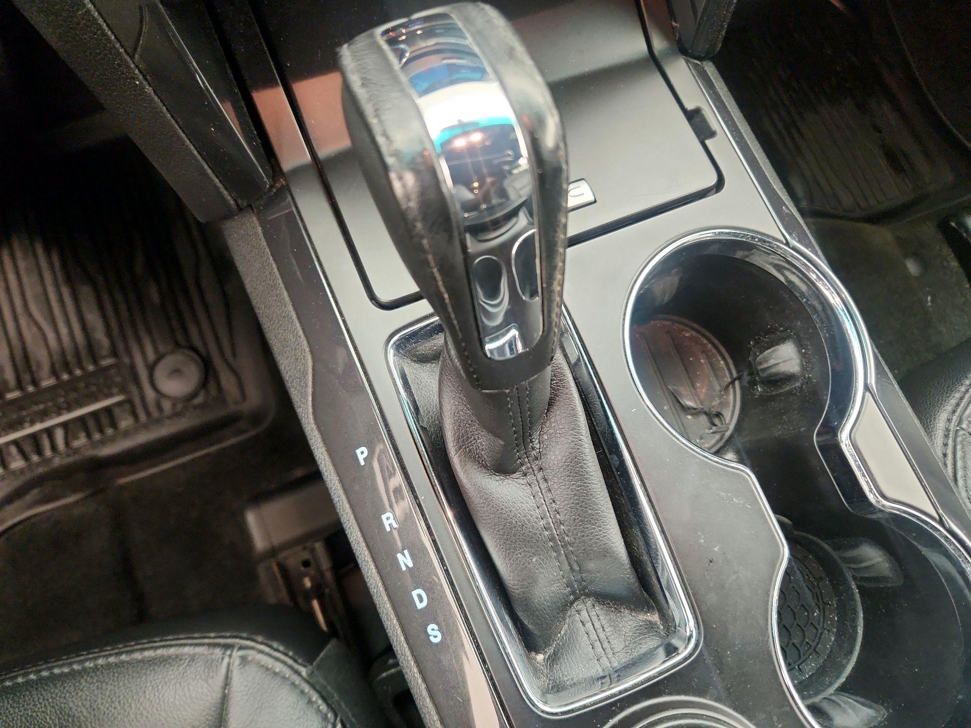 Thumbnail: 2017 Ford Explorer - 18