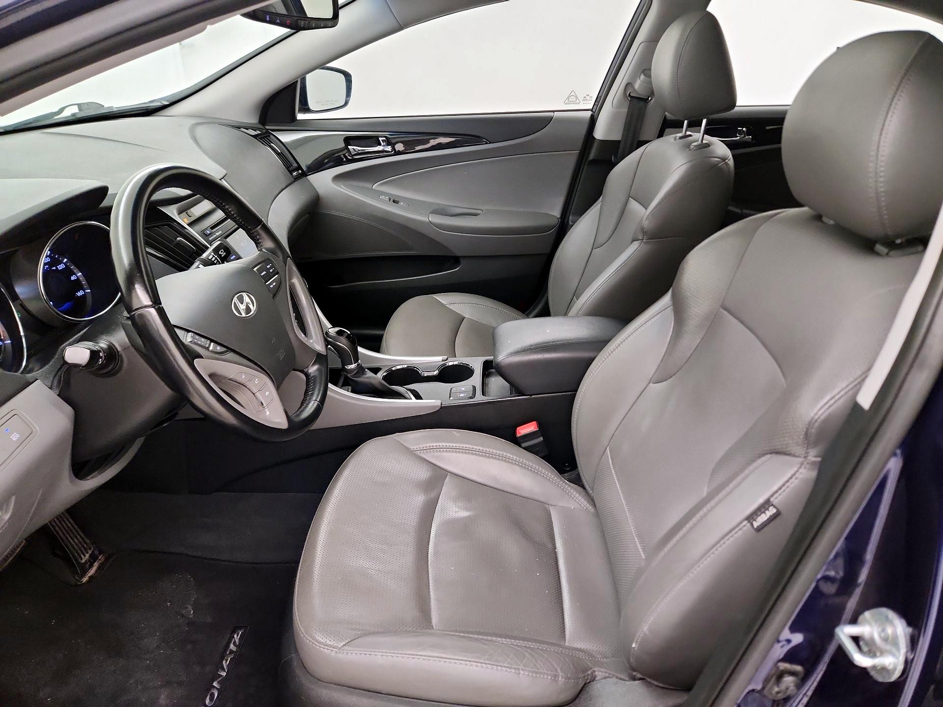 Thumbnail: 2014 Hyundai Sonata - 11
