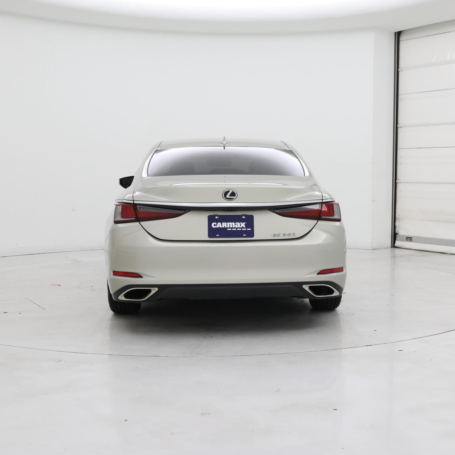 Thumbnail: 2021 Lexus ES - 6