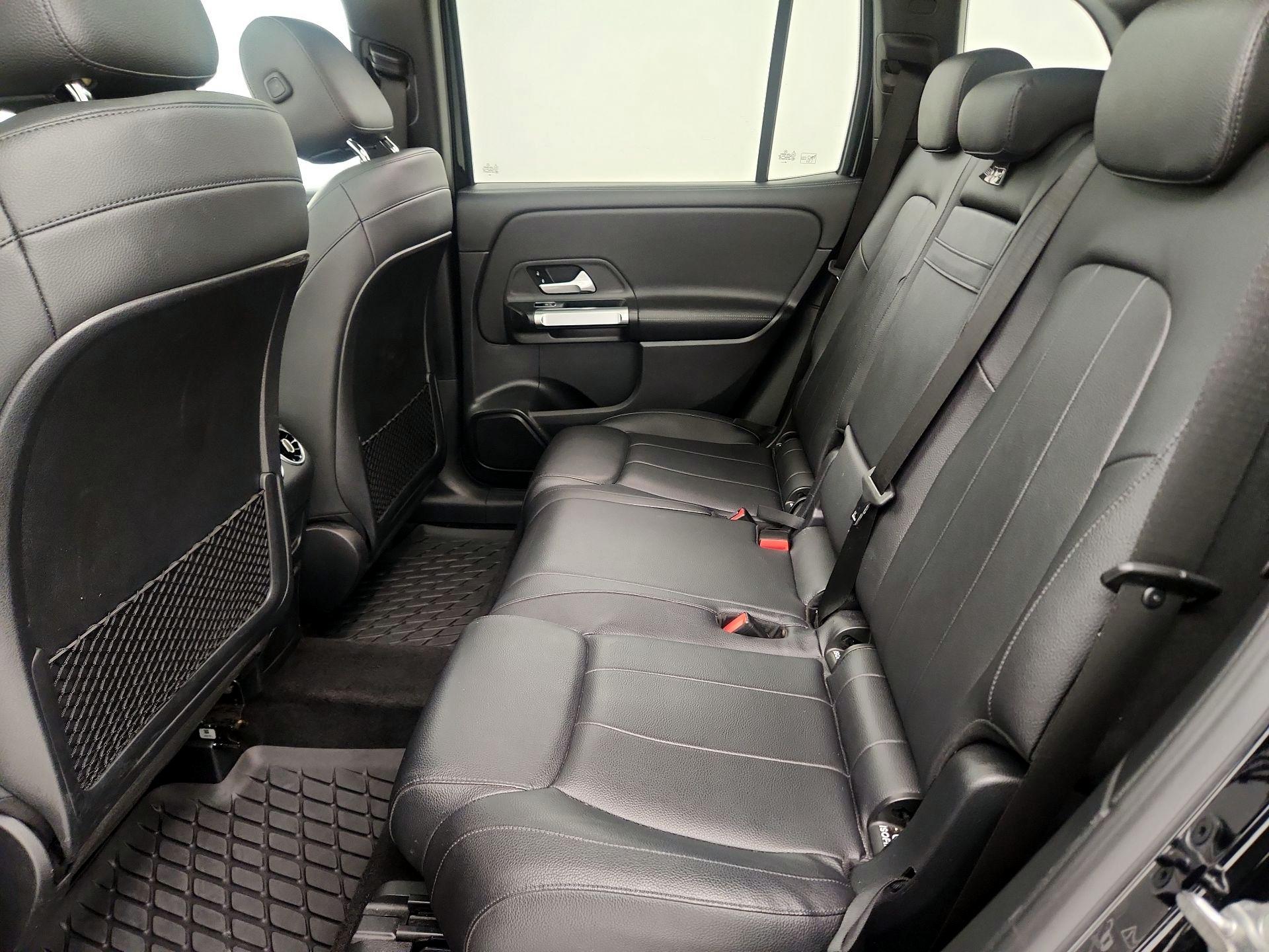 Thumbnail: 2021 Mercedes-Benz GLB - 20